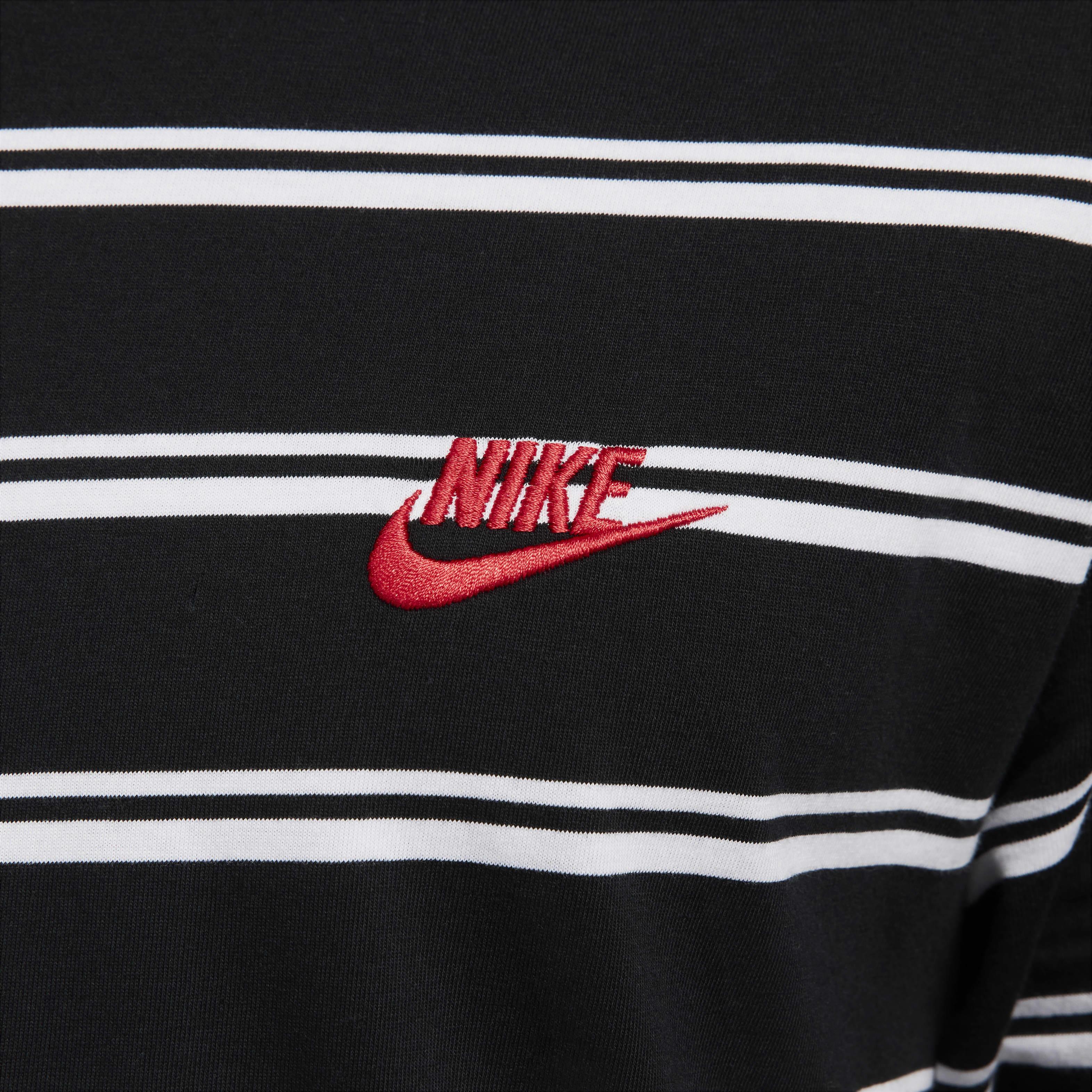 Nike Sportswear Men's Striped T-Shirt