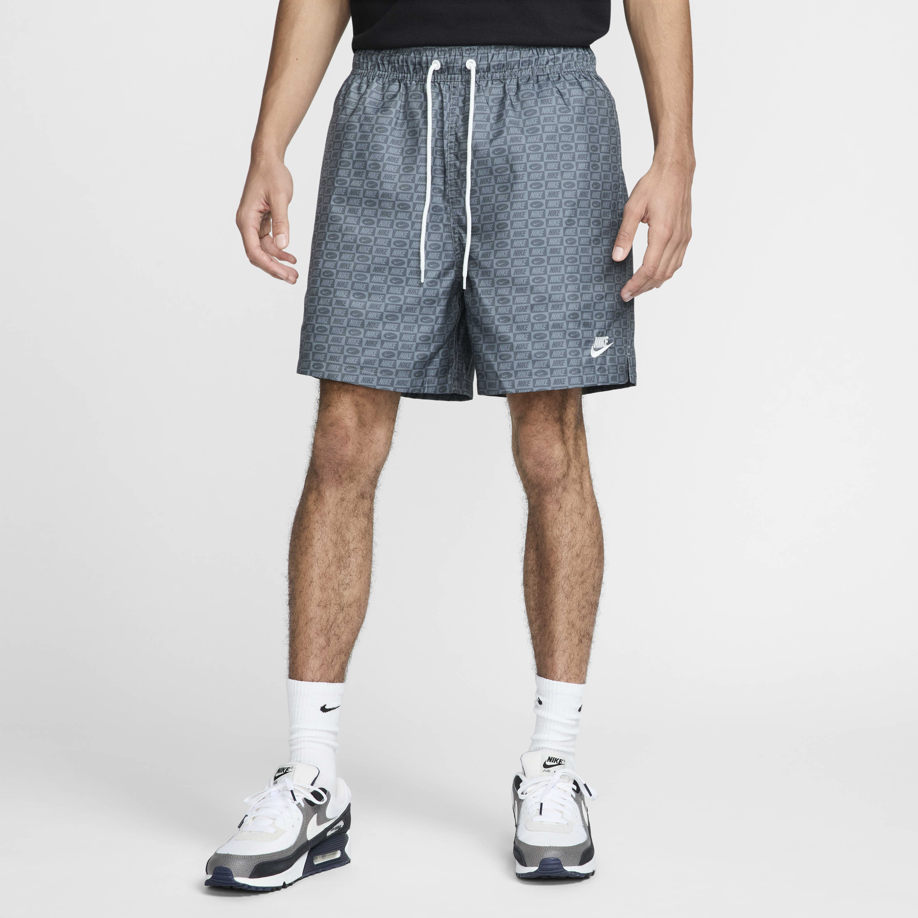 Nike Club Men's Lined Flow Shorts