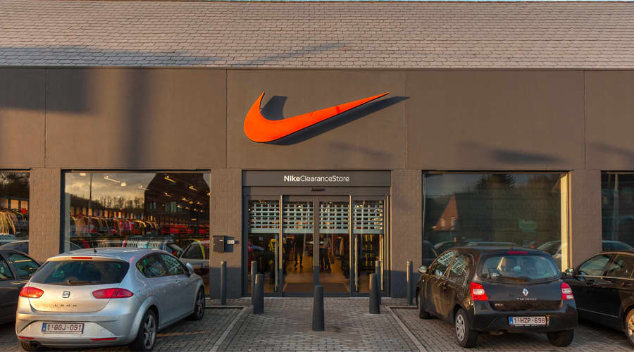 Begunstigde vertrekken telegram Nike Clearance Store Mons. Mons, BEL. Nike.com