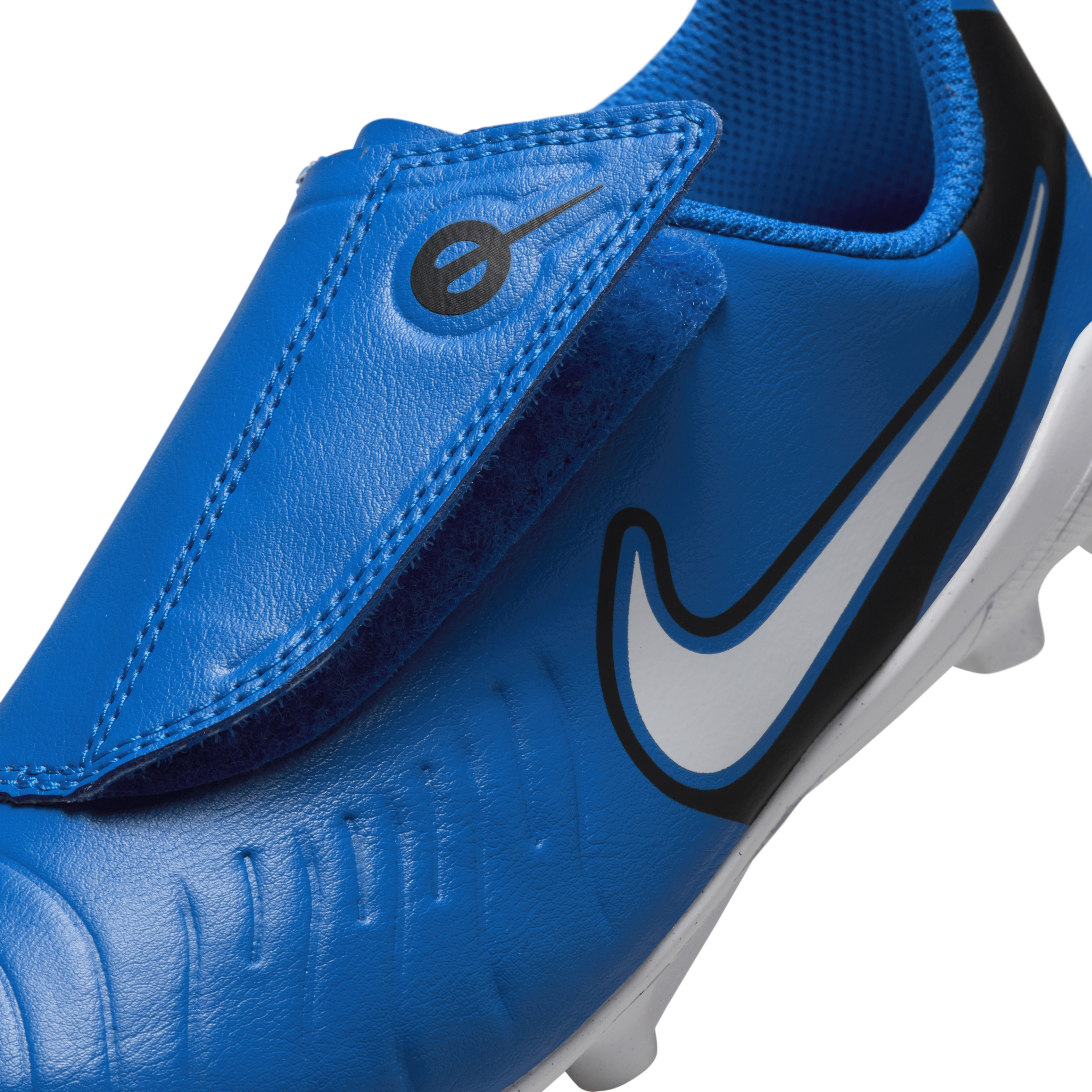 Nike Jr. Tiempo Legend 10 Club Little Kids' Multi-Ground Low Top Soccer Cleats