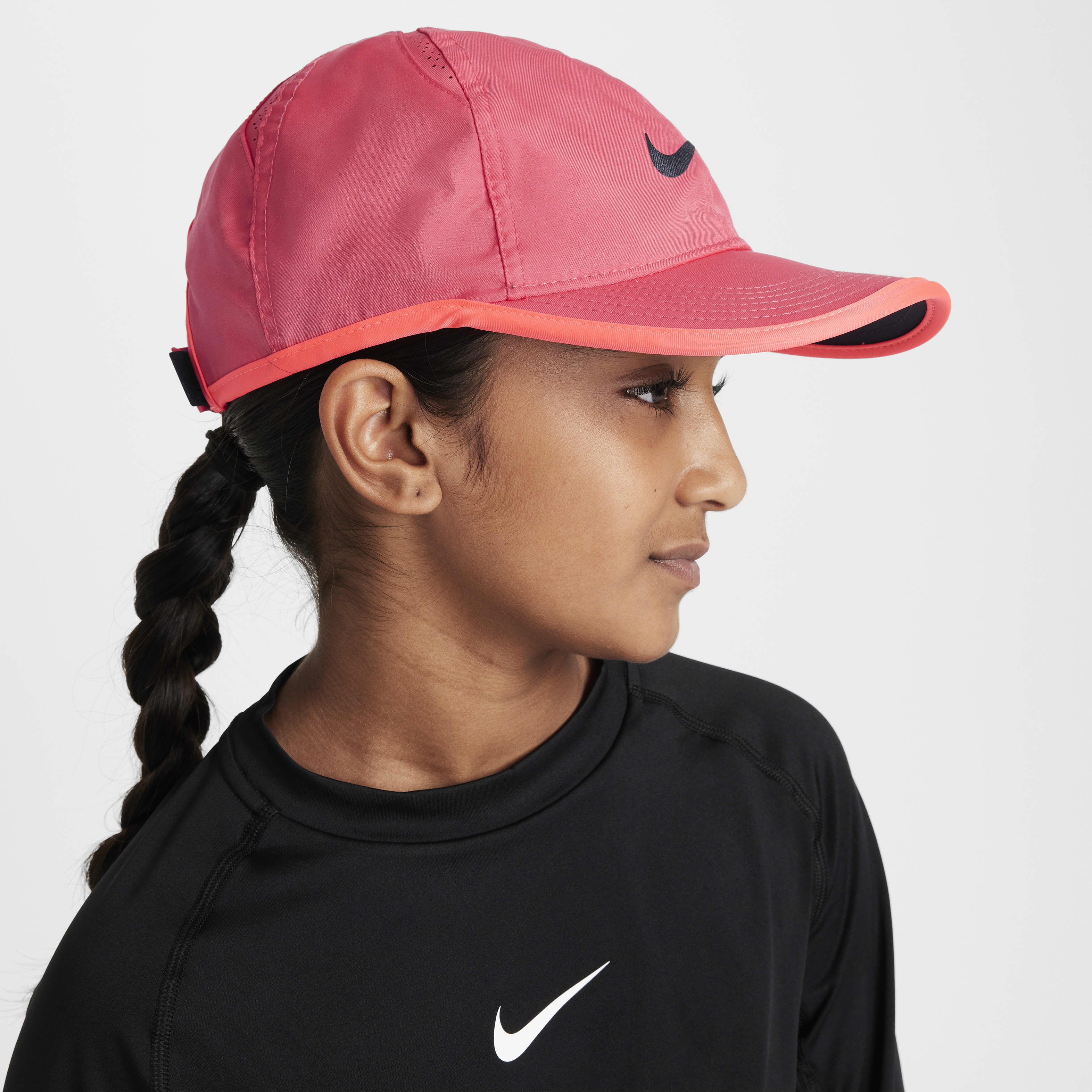 Nike Dri-FIT Club Kids' Unstructured Featherlight Cap