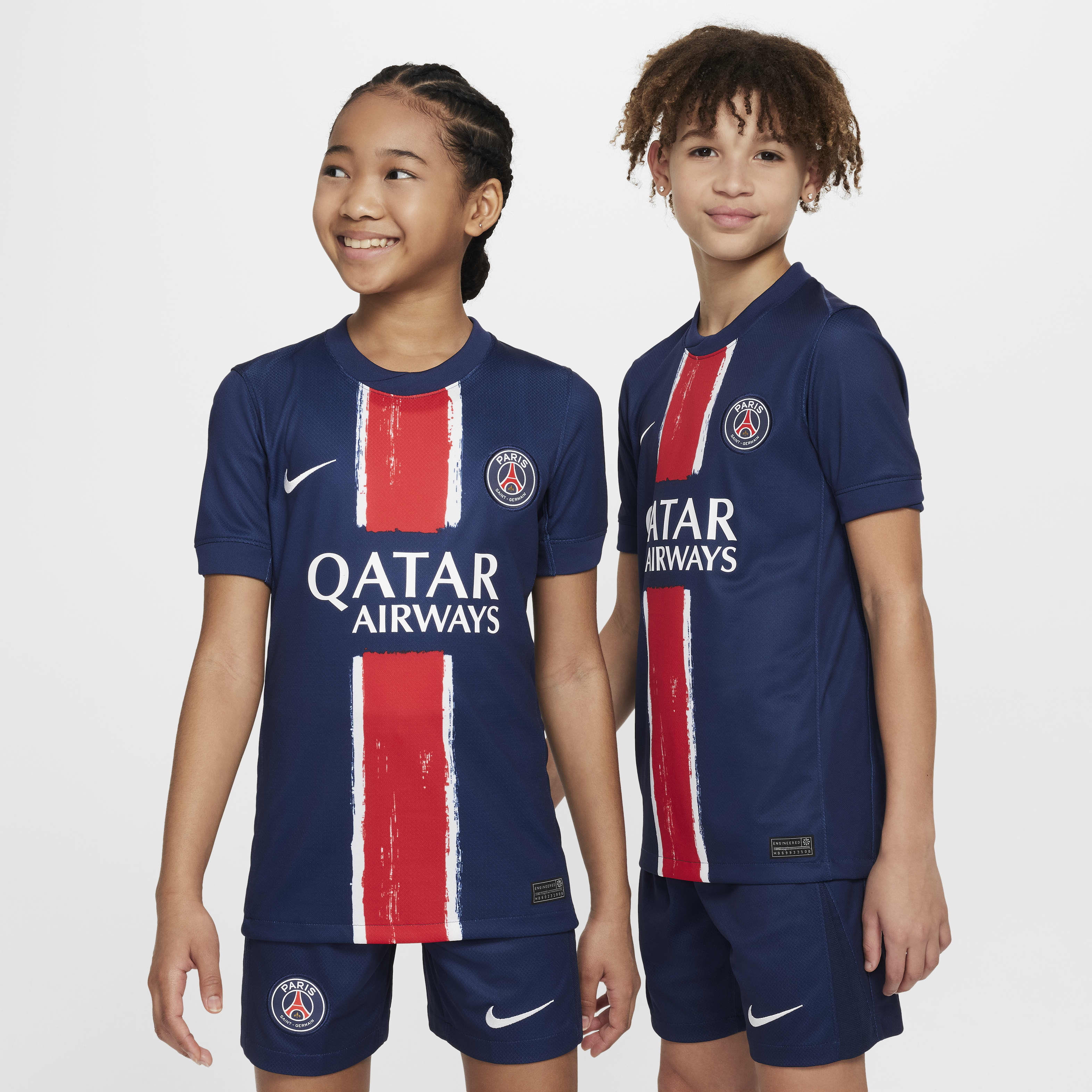 Paris Saint-Germain 2024/25 Stadium Home Big Kids' Nike Dri-FIT Soccer Replica Jersey