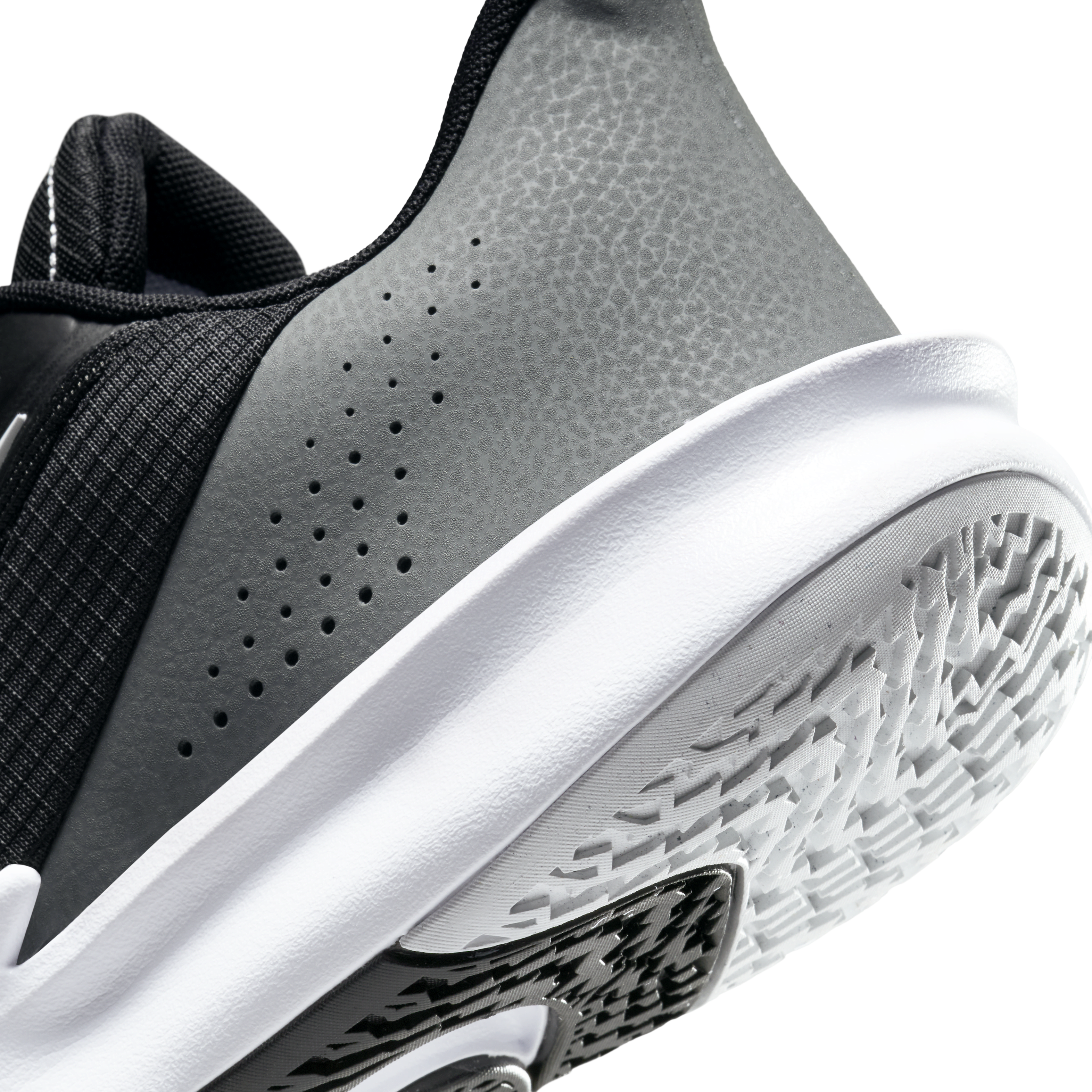 Nike Precision 7 Basketball Shoes