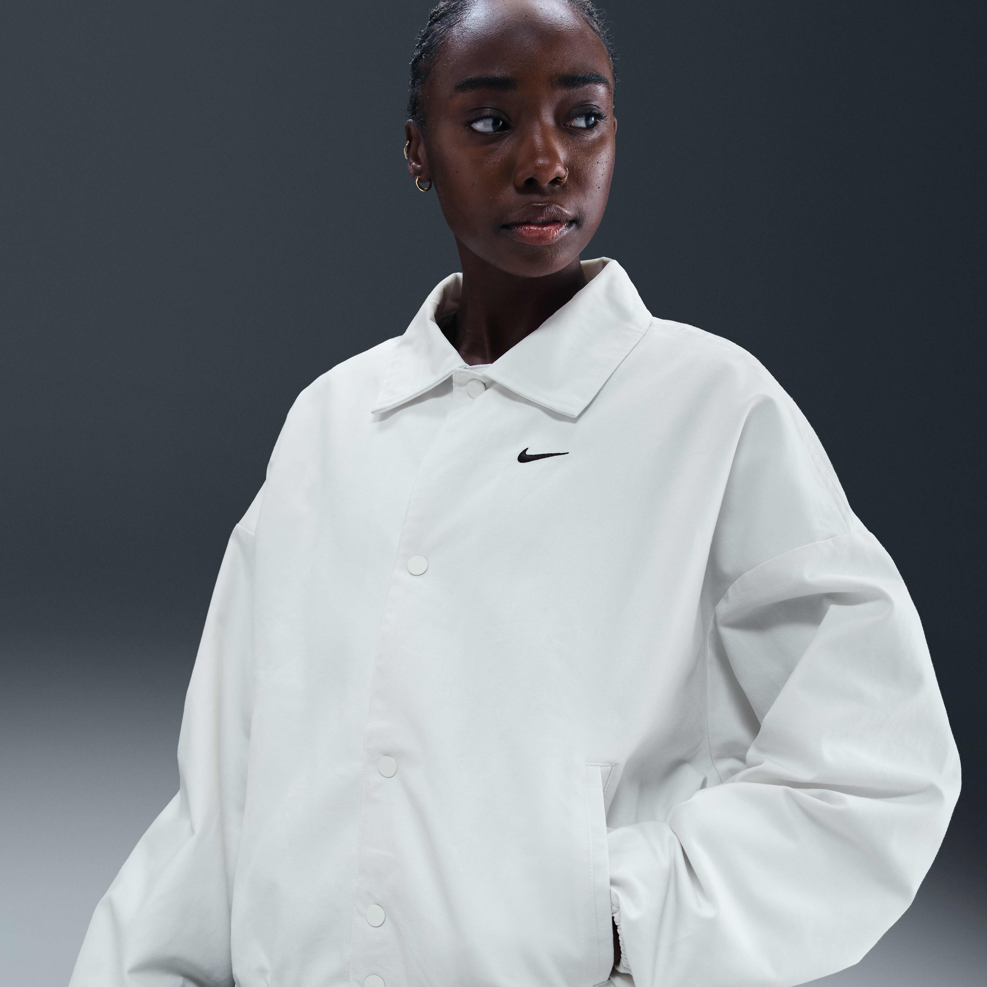 Nike Sportswear Women's Oversized Woven Jacket