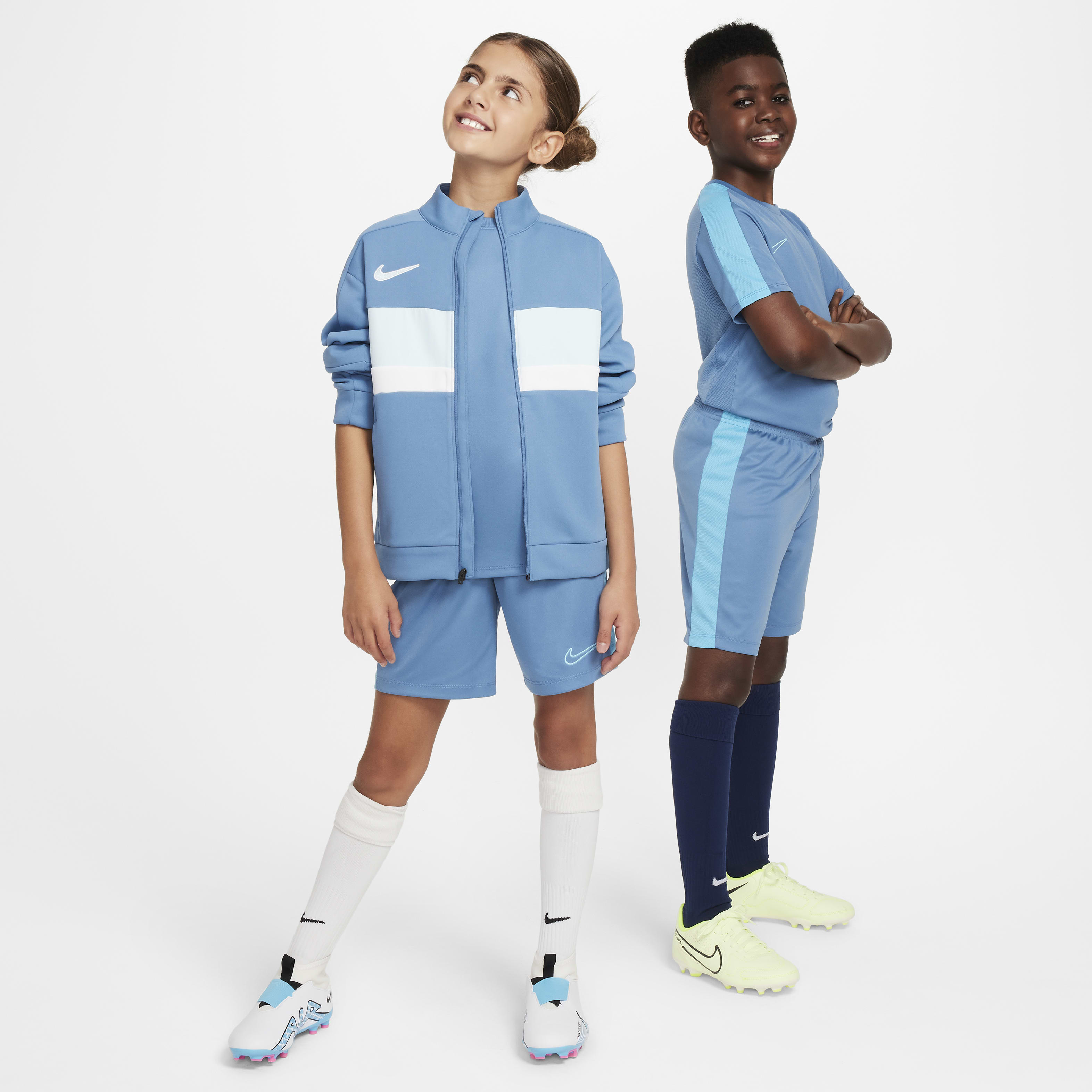 Nike Dri-FIT Academy23 Kids' Soccer Shorts