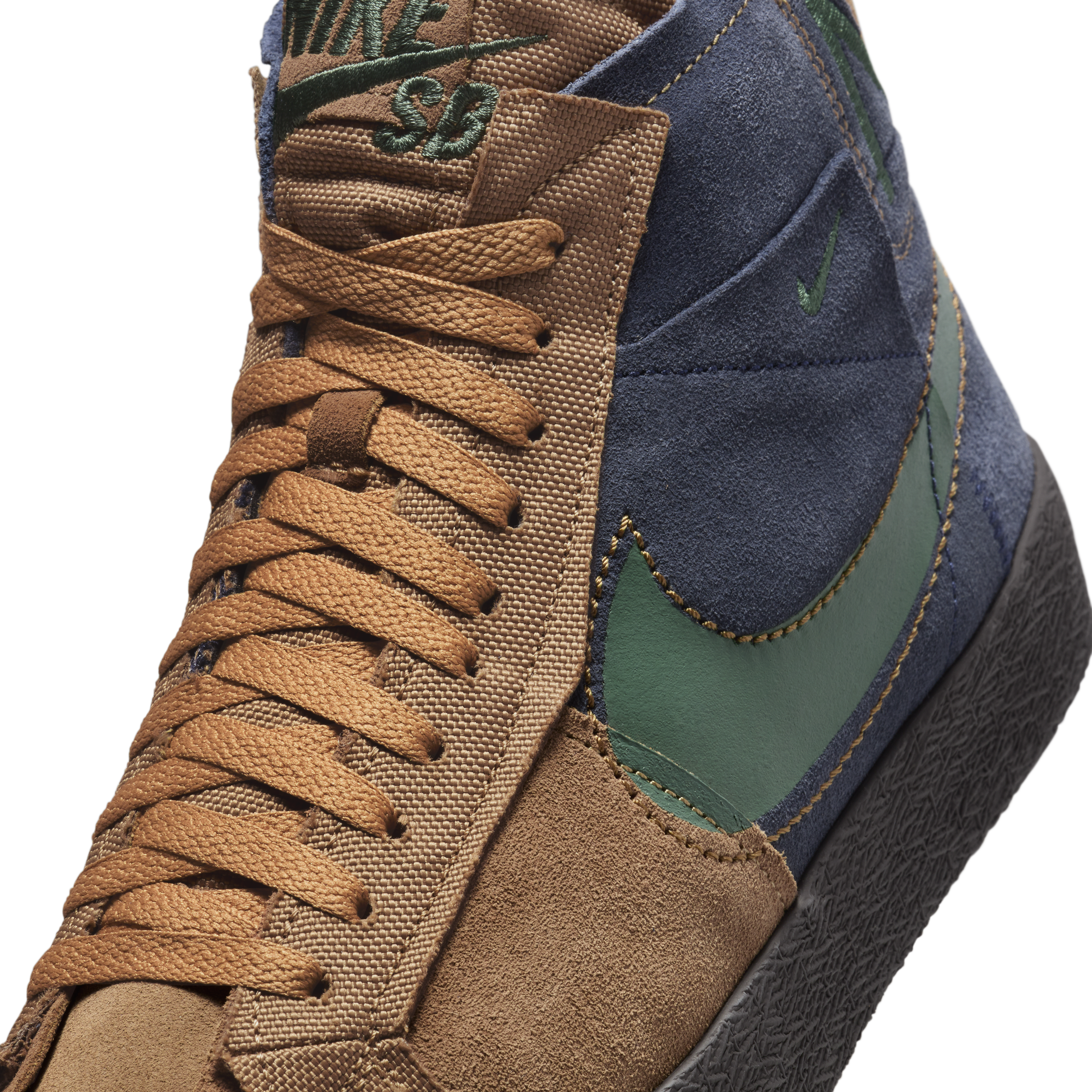 Nike SB Zoom Blazer Mid Premium Skate Shoes