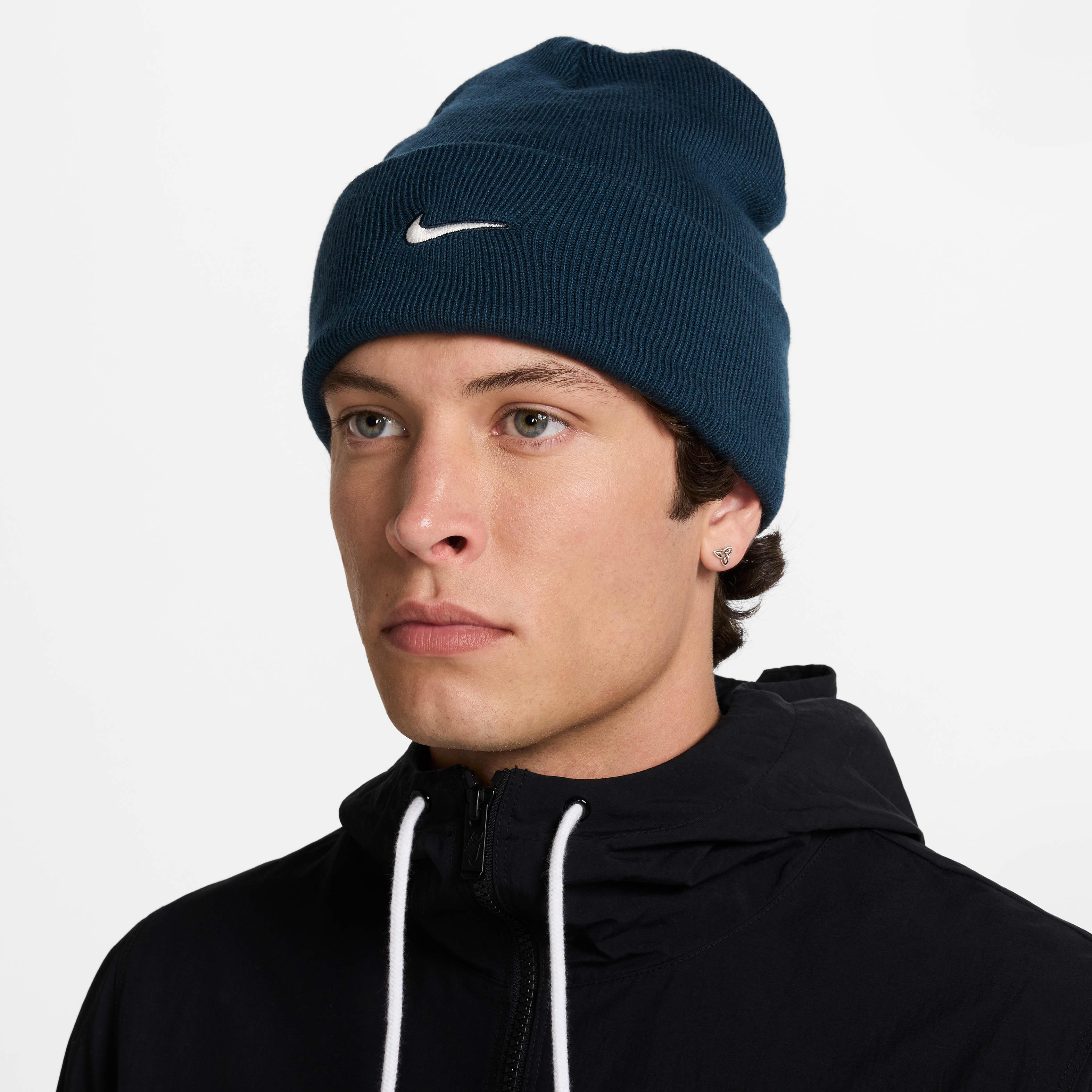 Nike Peak Swoosh Beanie