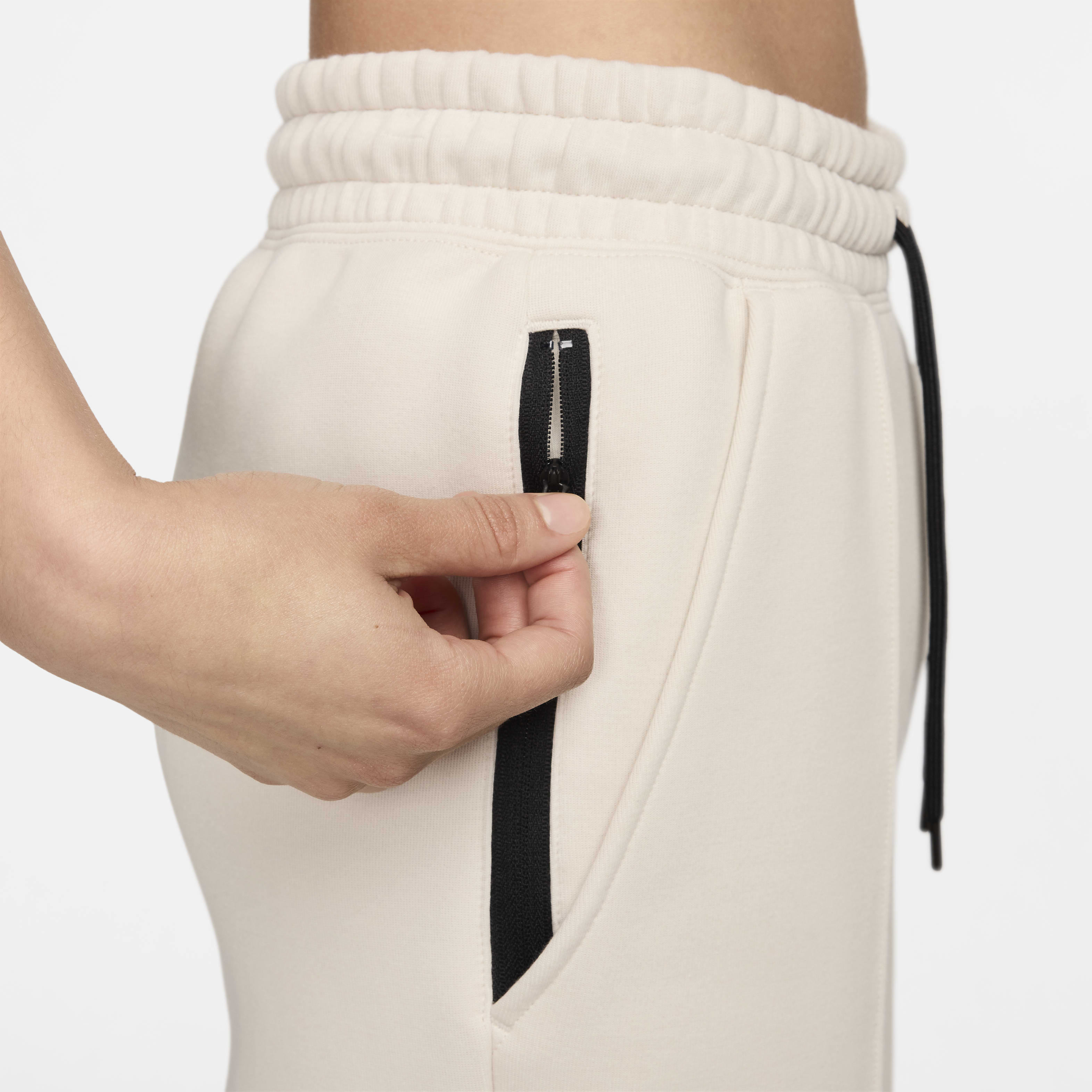 Nike Sportswear Tech Fleece Women's Mid-Rise Joggers | King's Cross