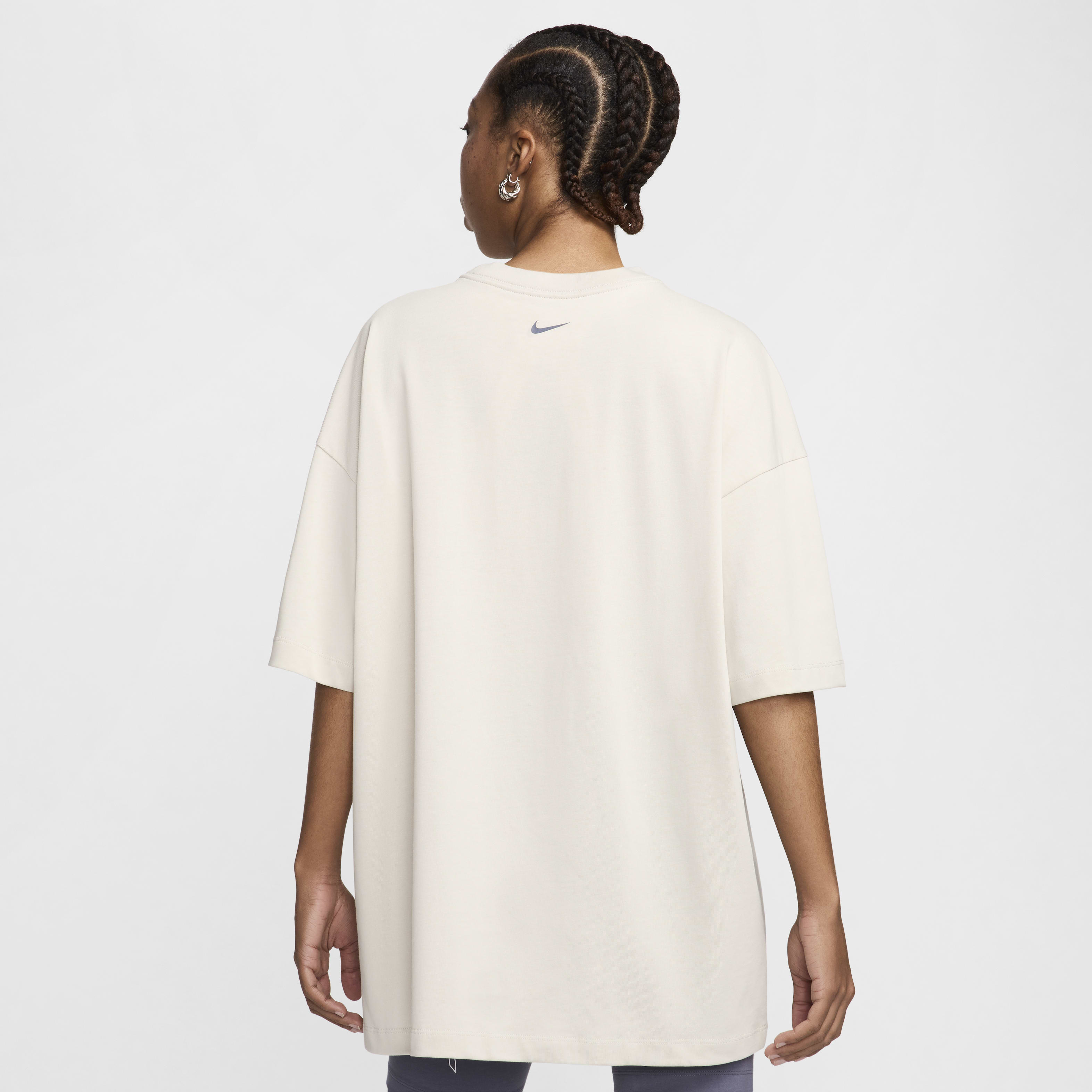 Nike Sportswear Essential Women's Oversized T-Shirt