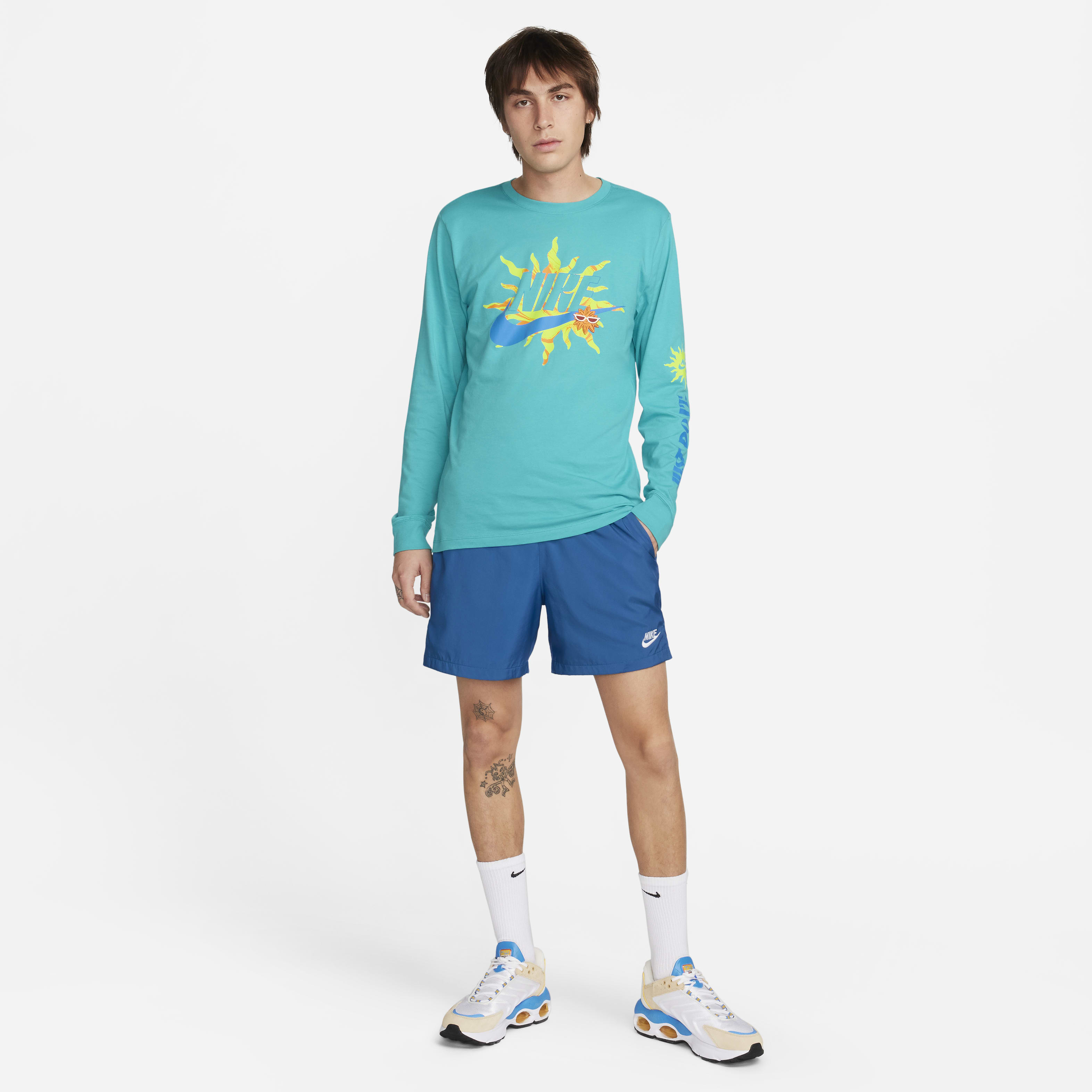 Nike Sportswear Long-Sleeve T-Shirt