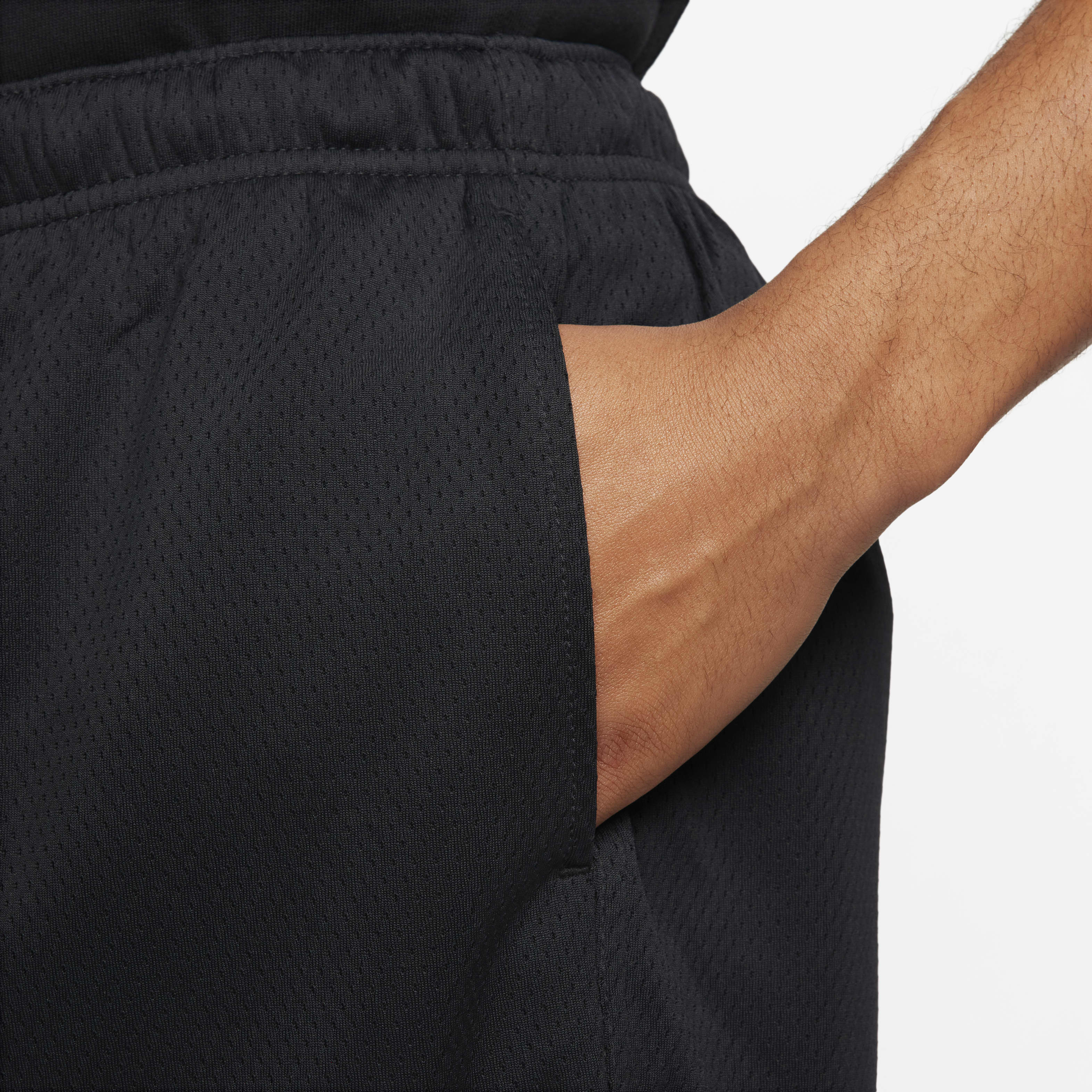 Nike Club Men's Mesh Flow Shorts