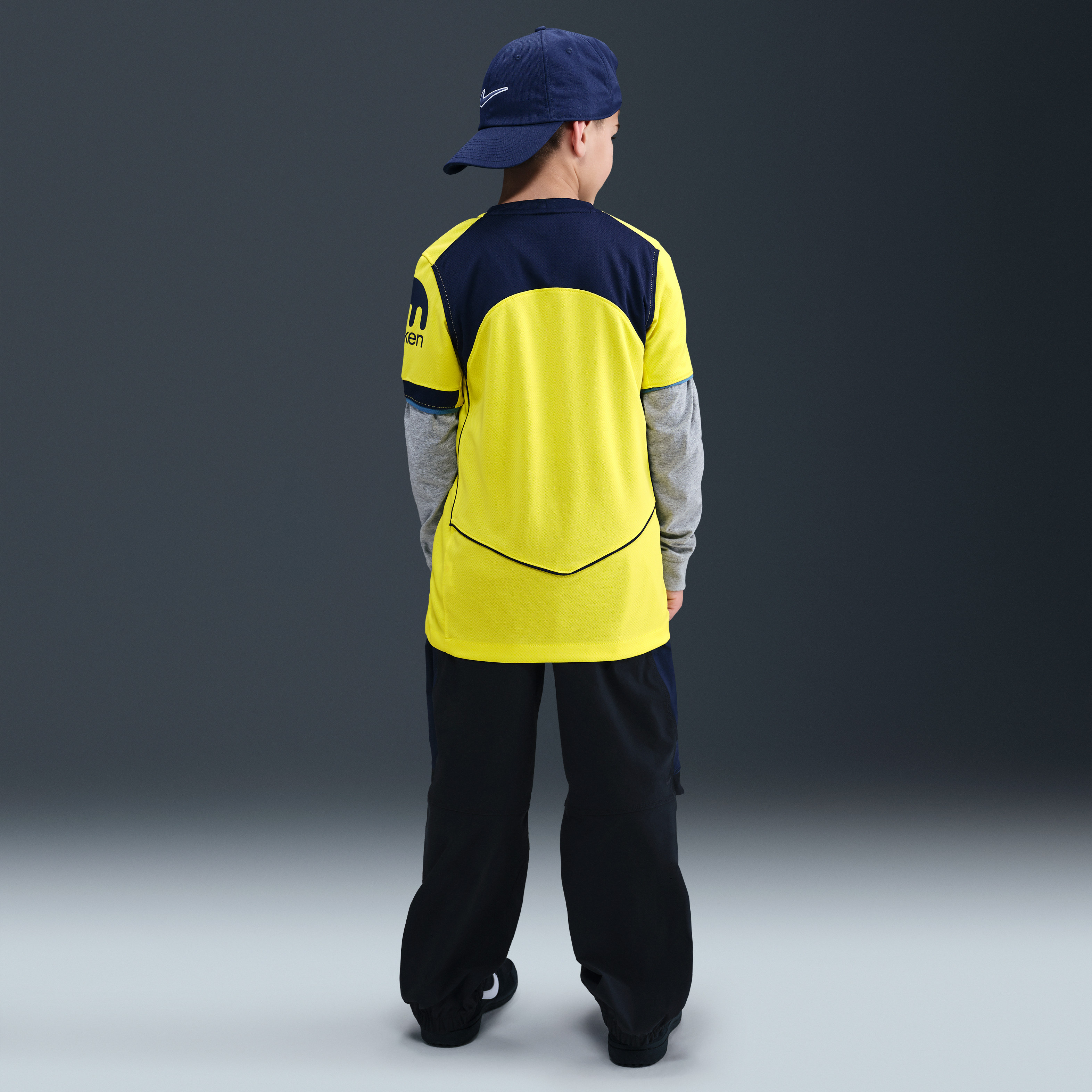 Tottenham Hotspur 2025/26 Stadium Third Big Kids' Nike Dri-FIT Total 90 Soccer Replica Jersey