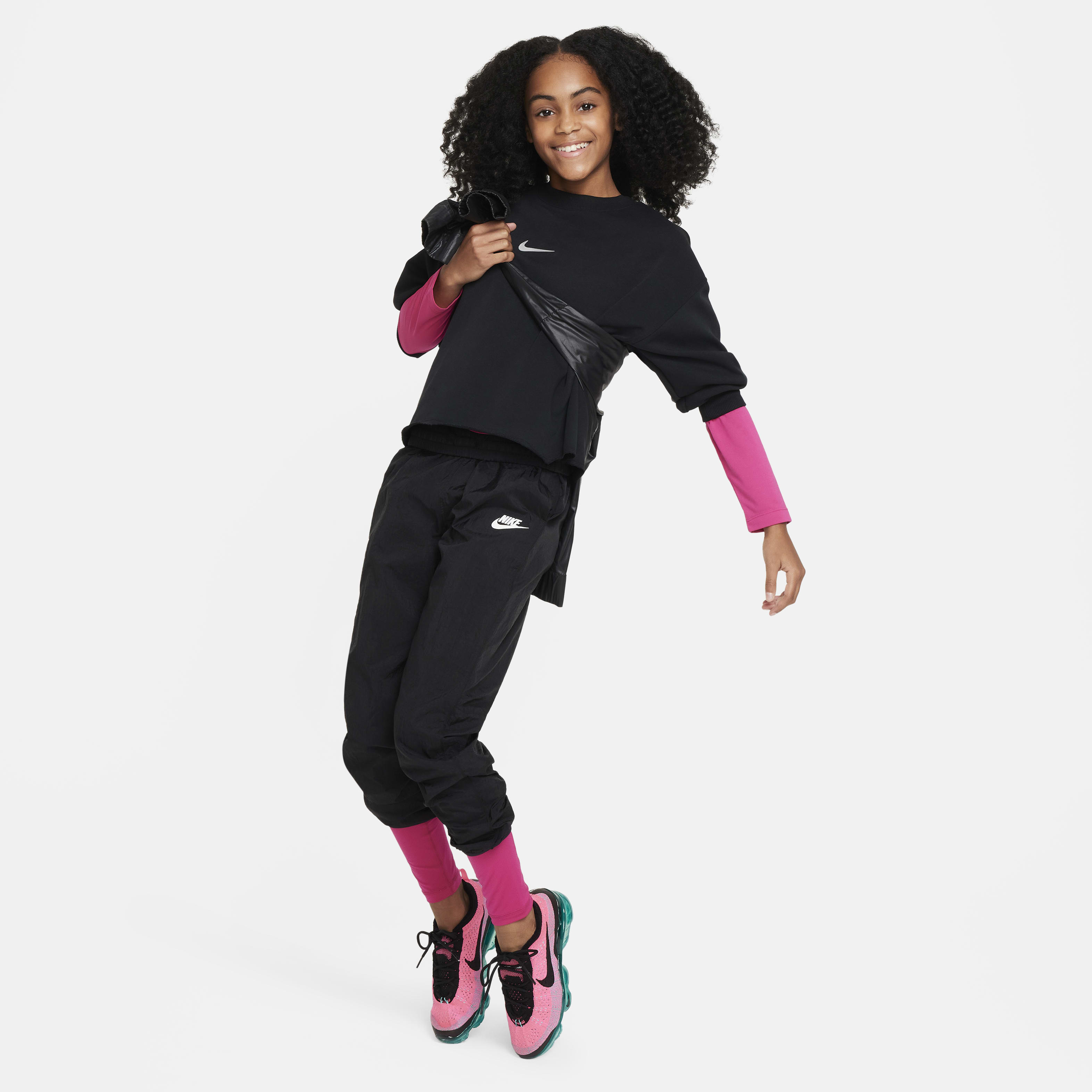 Nike Sportswear Big Kids' (Girls') Dri-FIT Crew-Neck Sweatshirt