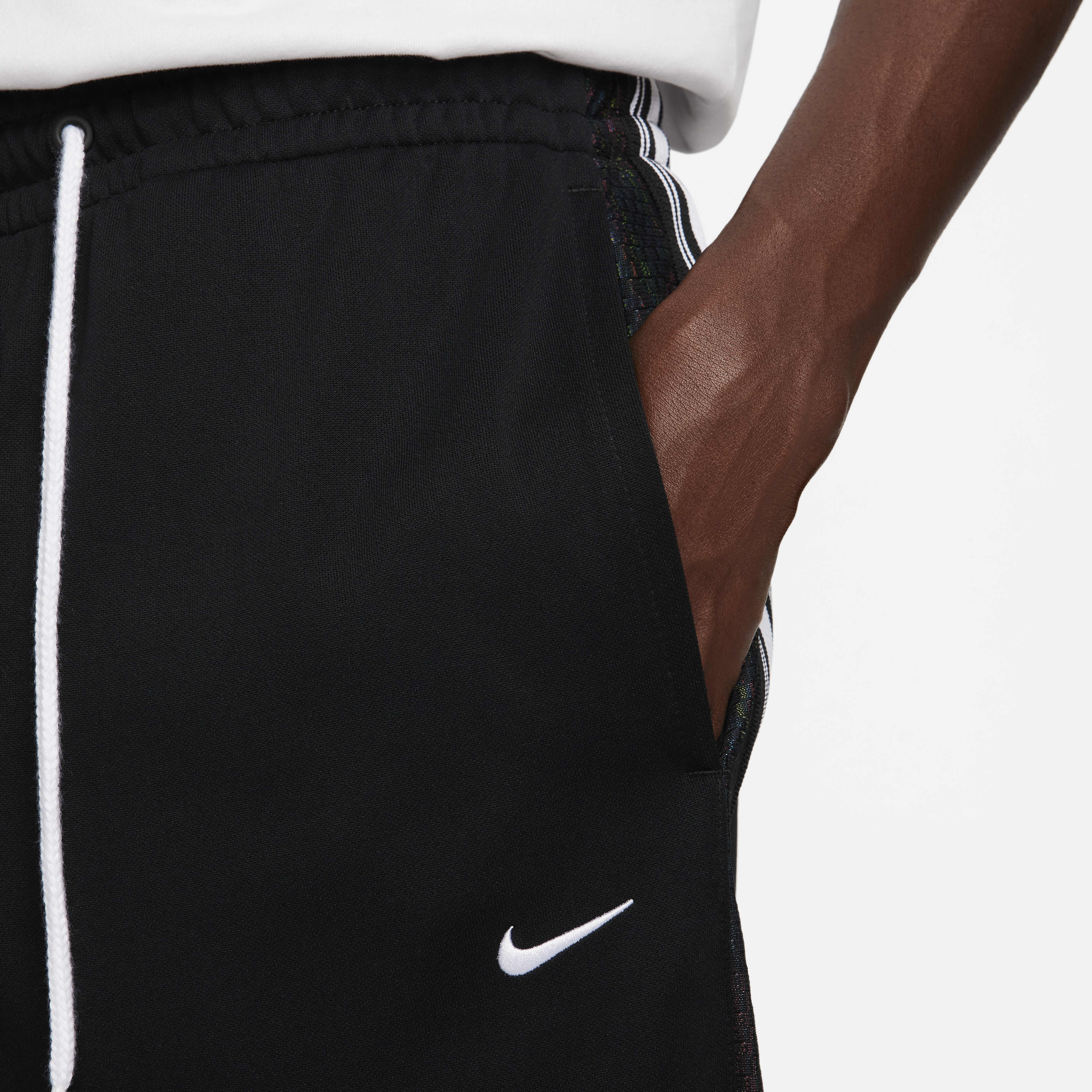 Nike Men's Lightweight Basketball Pants