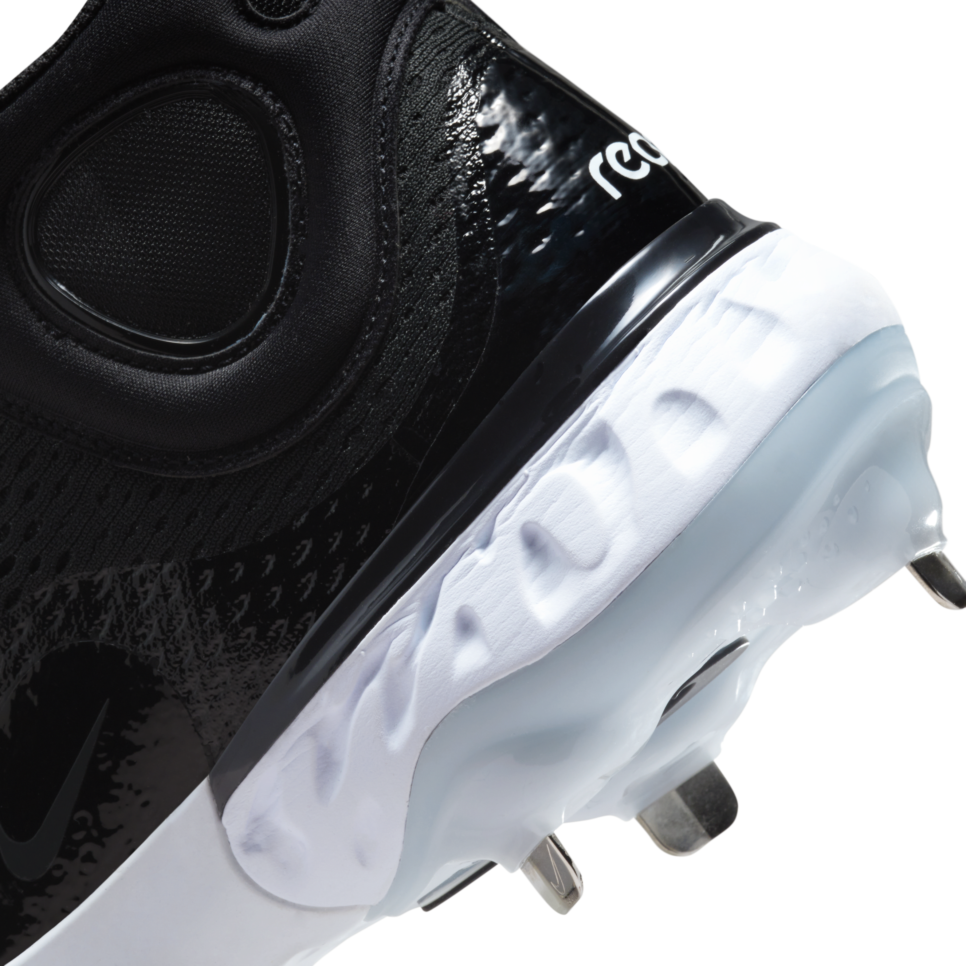 Nike Alpha Huarache Elite 4 Mid Men's Baseball Cleats