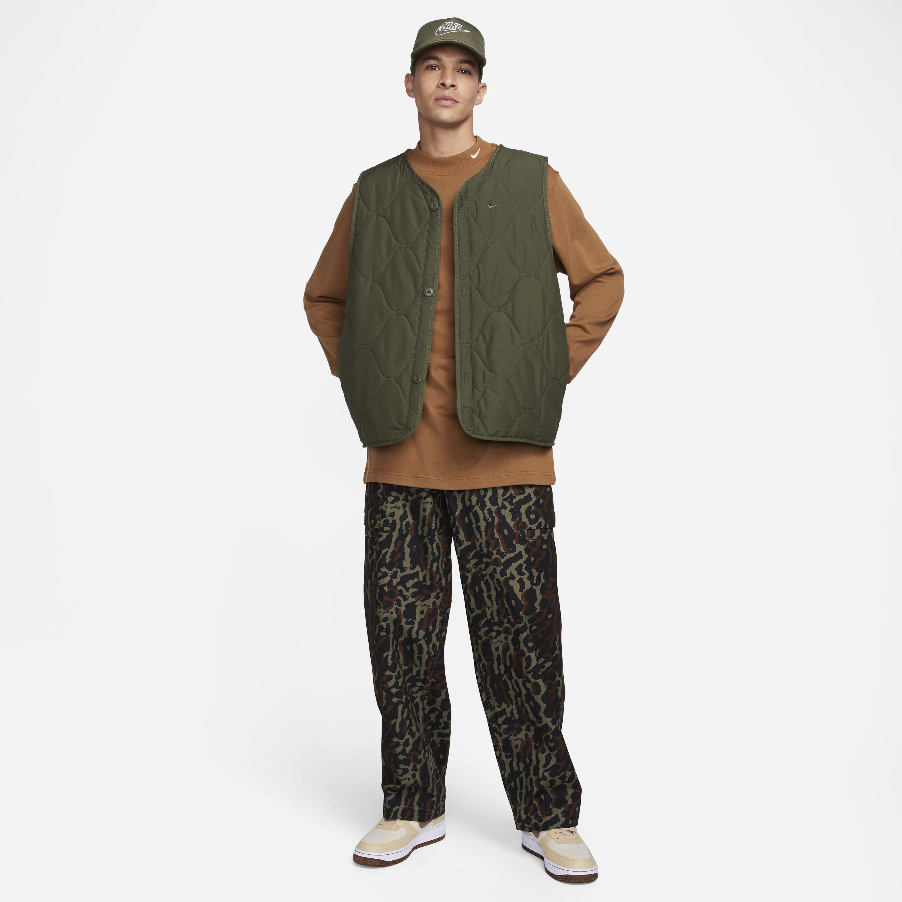 Nike Life Men's Allover Print Cargo Pants