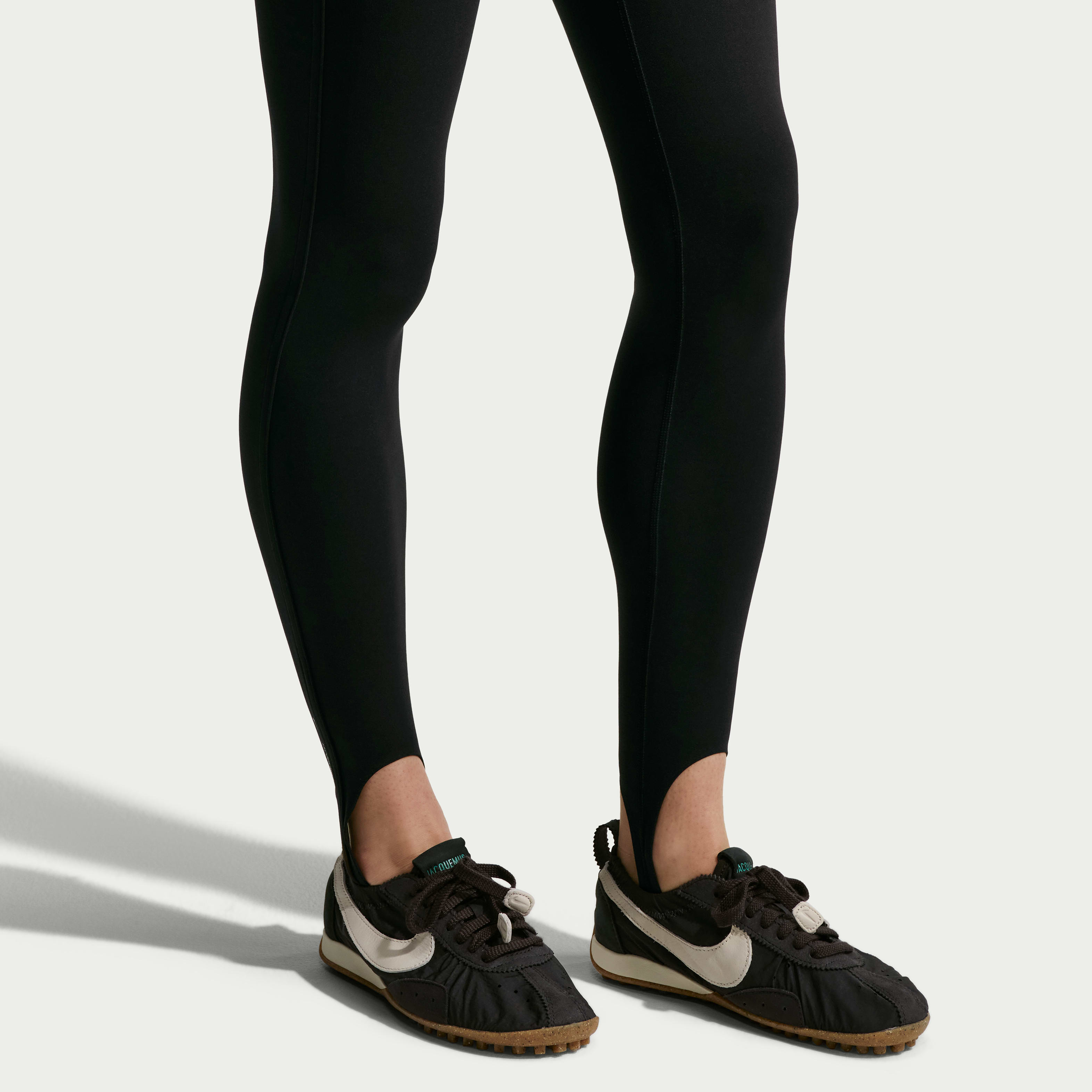 nike stirrup pants