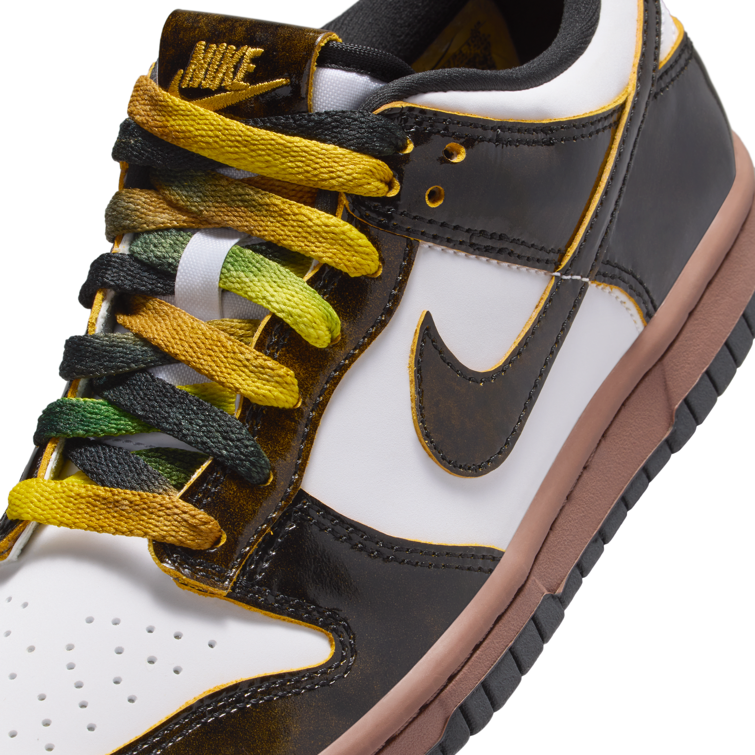 Nike Dunk Low SE Big Kids' Shoes