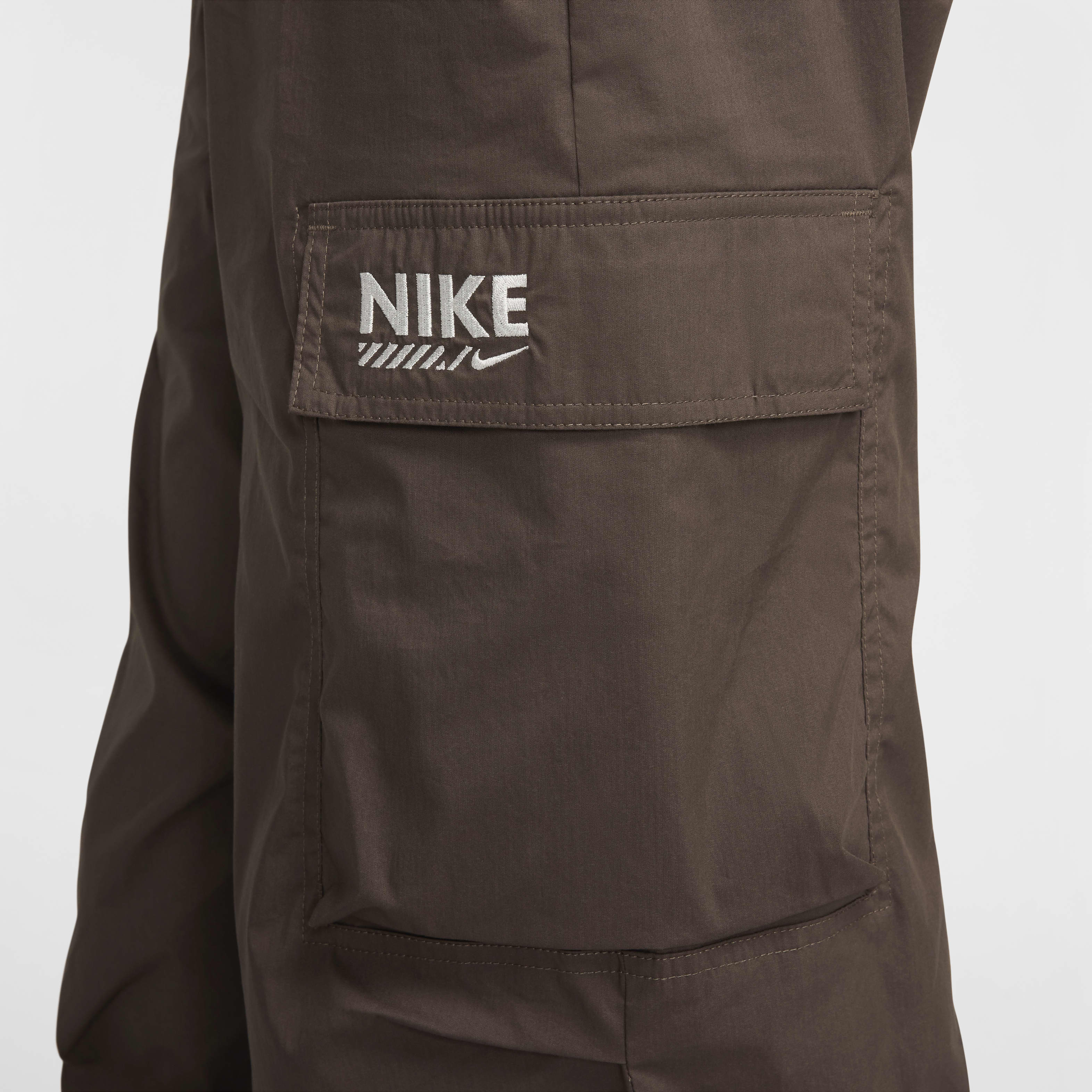 Nike Sportswear Women's Woven Trousers | King's Cross