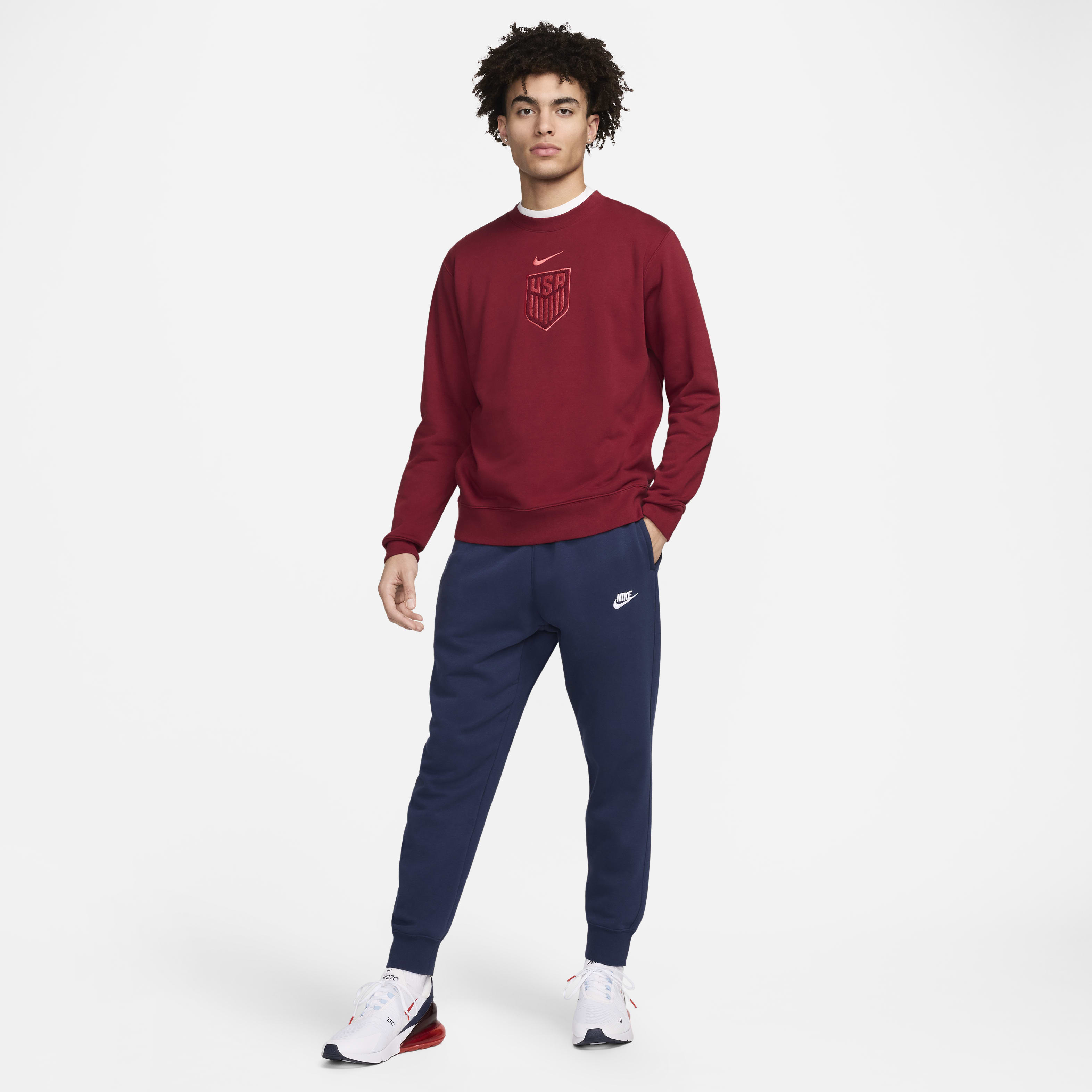 USMNT Club Men's Nike Soccer Crew-Neck Sweatshirt