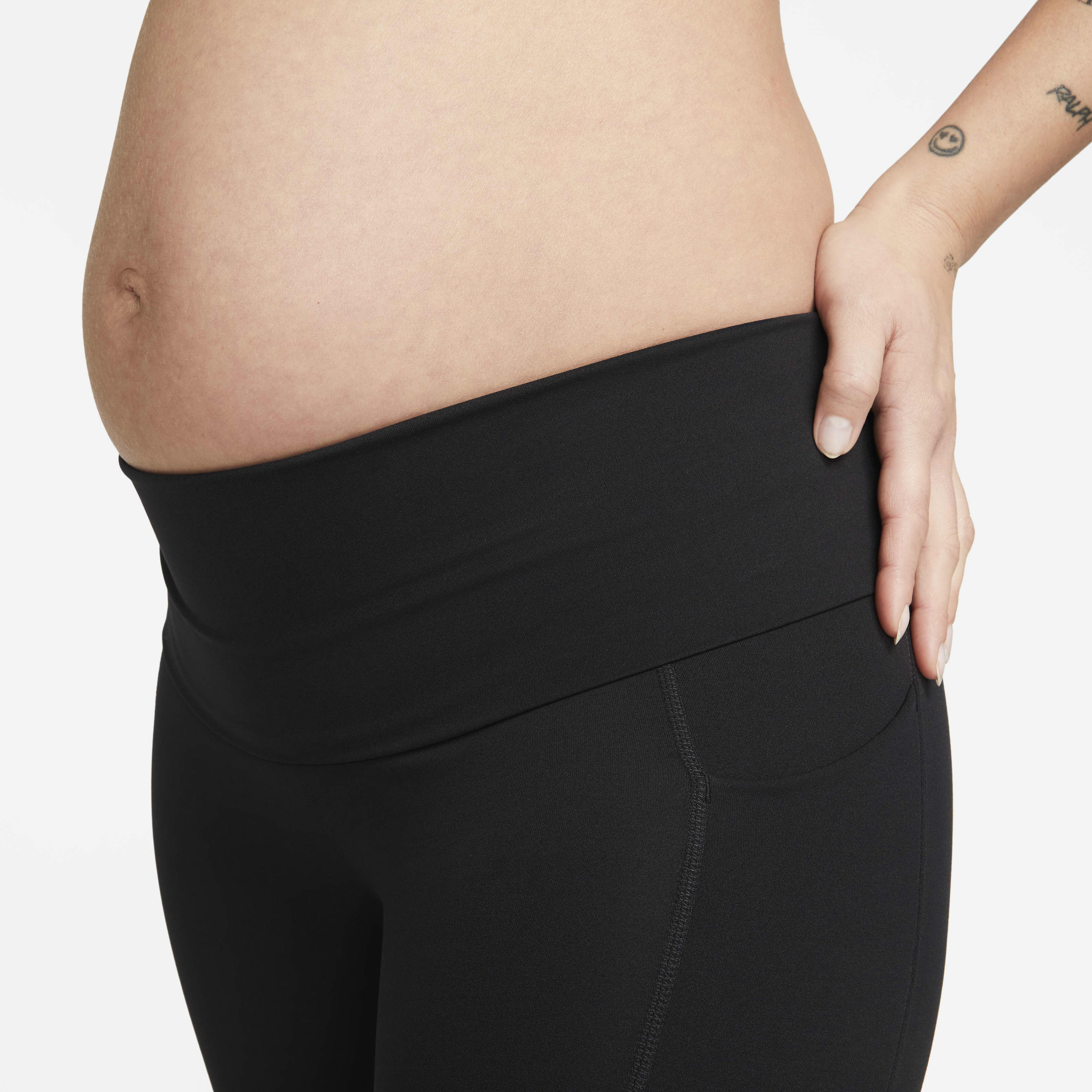 Nike Zenvy (M) Women's Gentle-Support High-Waisted 7/8 Leggings with Pockets (Maternity)