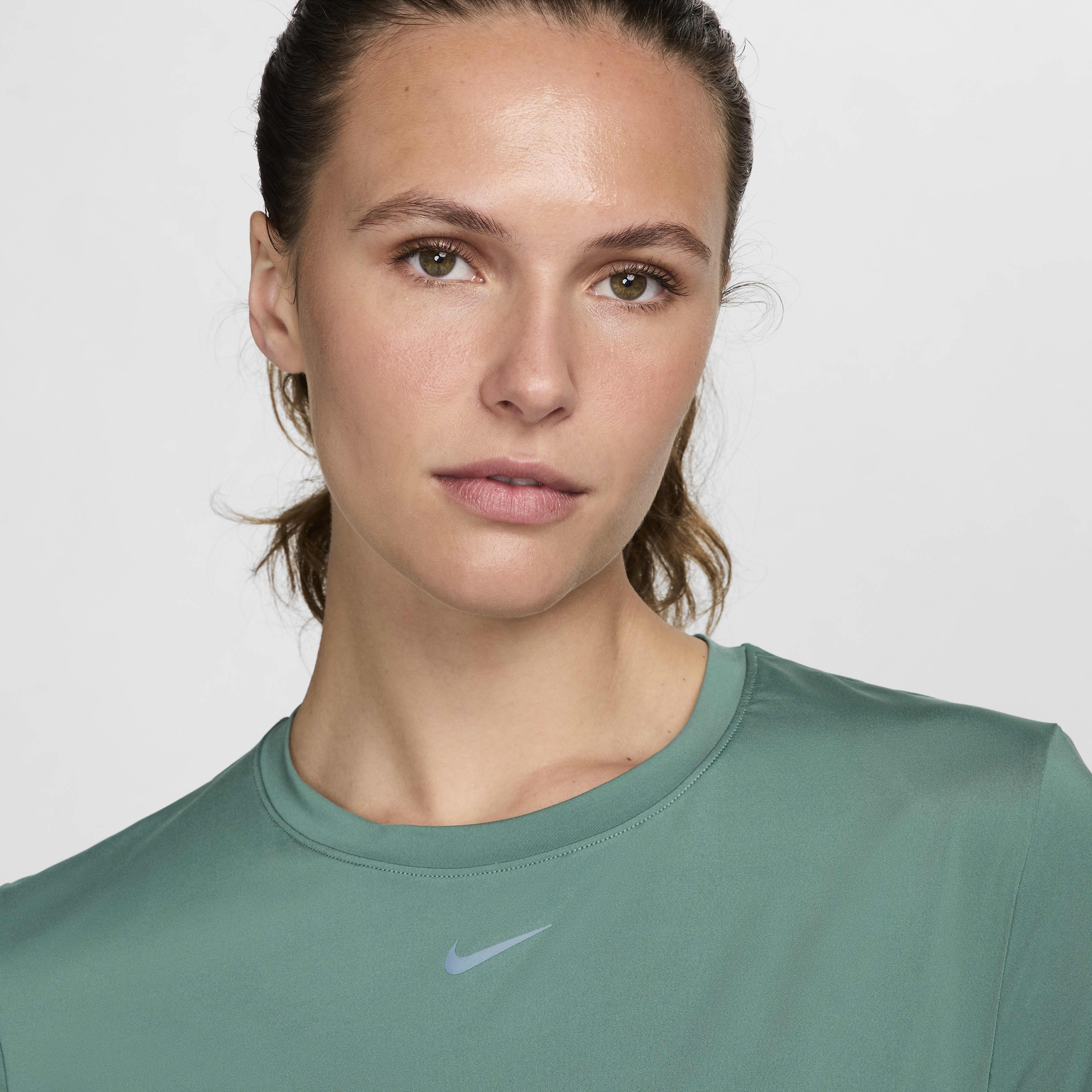 Nike One Classic Women's Dri-FIT Short-Sleeve Cropped Top