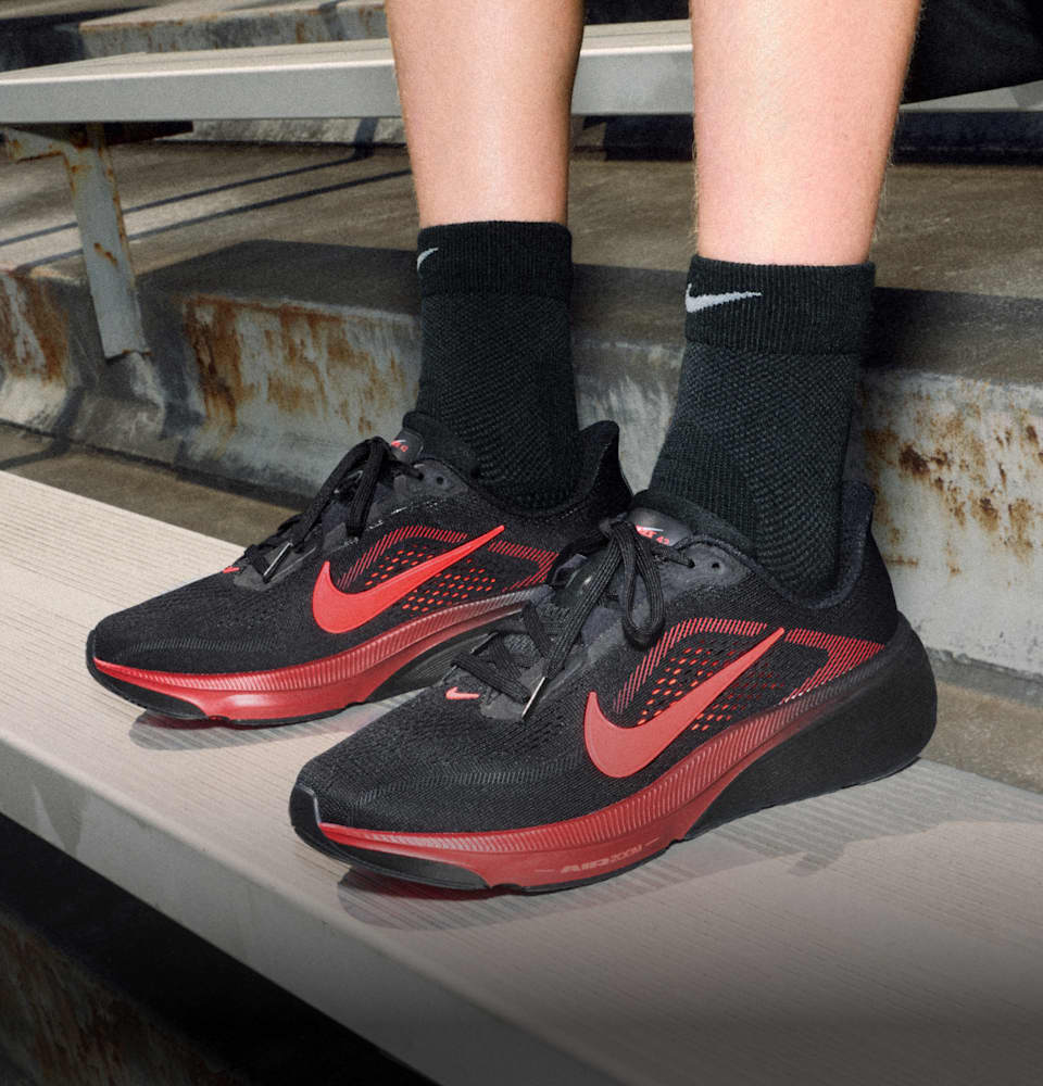 나이키 키즈 신발, 의류 및 액세서리. NIKE.COM , 한계를 뛰어넘는 가벼움