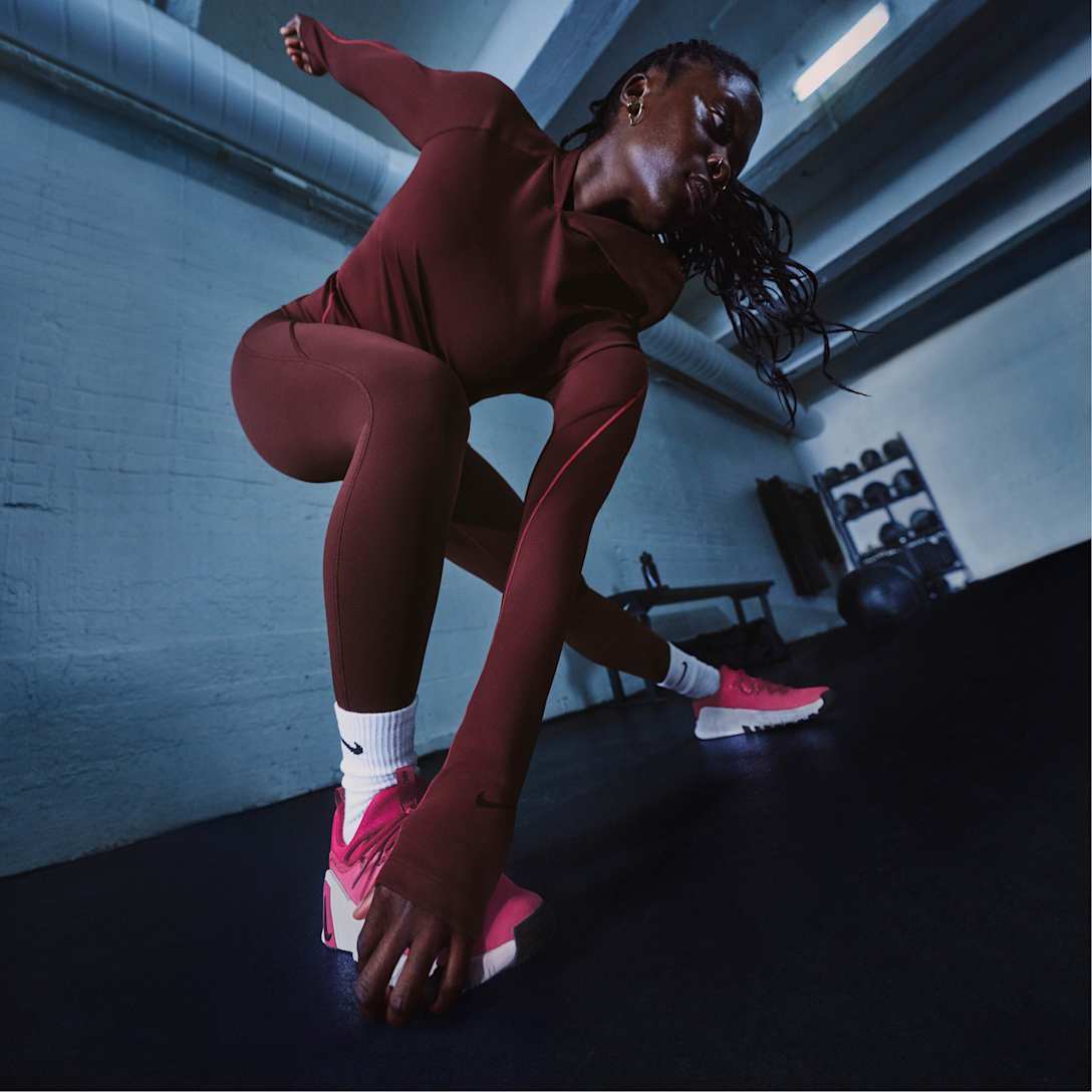 나이키 트레이닝 신발, 의류 및 용품