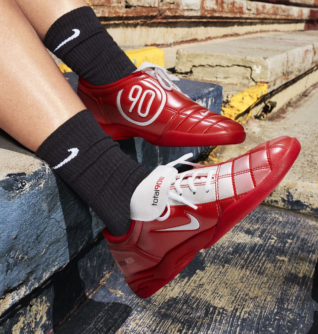 Women's Shoes, Clothing & Accessories, Break rules. Own the street.