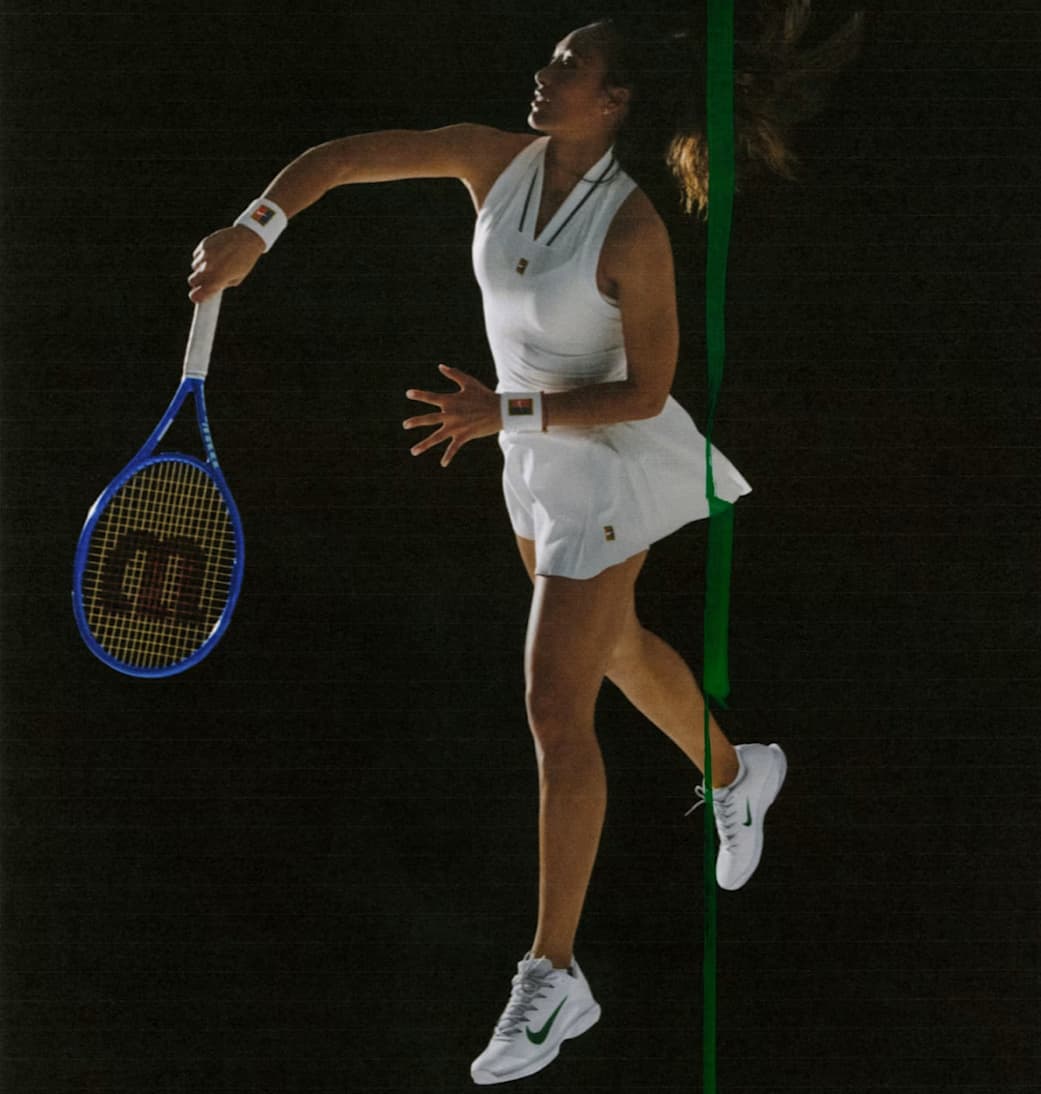 Nike 女鞋、服裝與配件, Pure Strike 系列