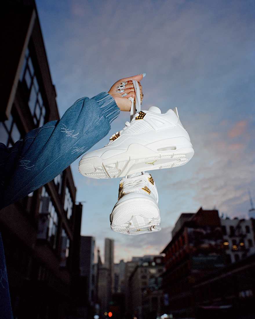 Official Air Jordan 4 sizing guide and tips
