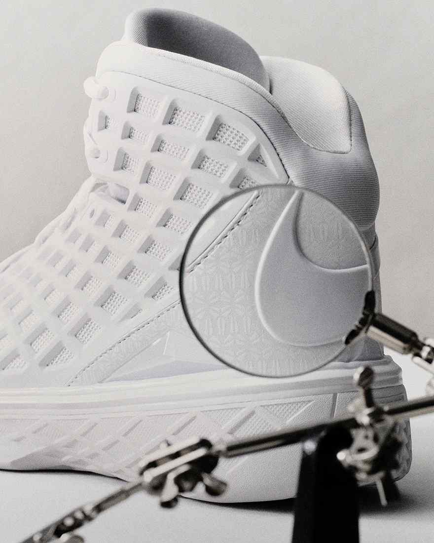 Kobe 3 Protro: cómo Nike actualizó un ícono con tecnología moderna