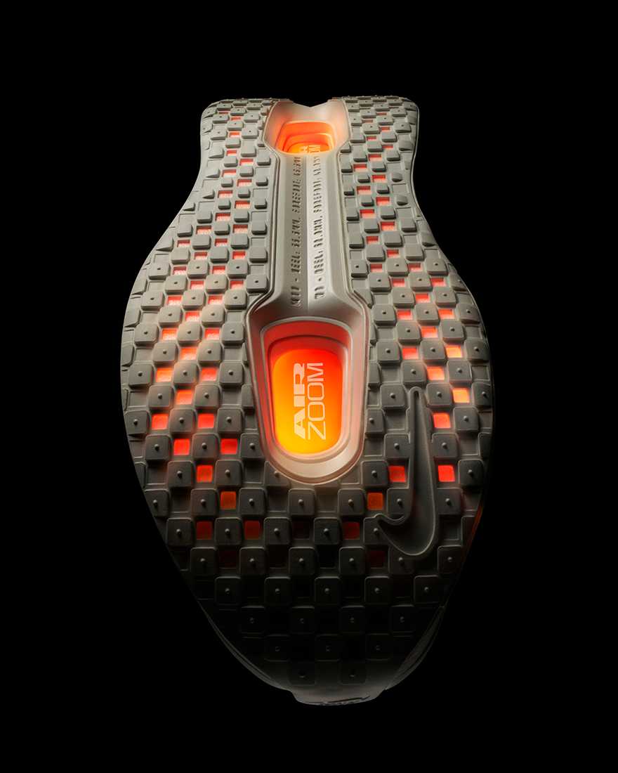為突破自我而生：Nike Vomero Premium 不設限，陪你一路衝破極限