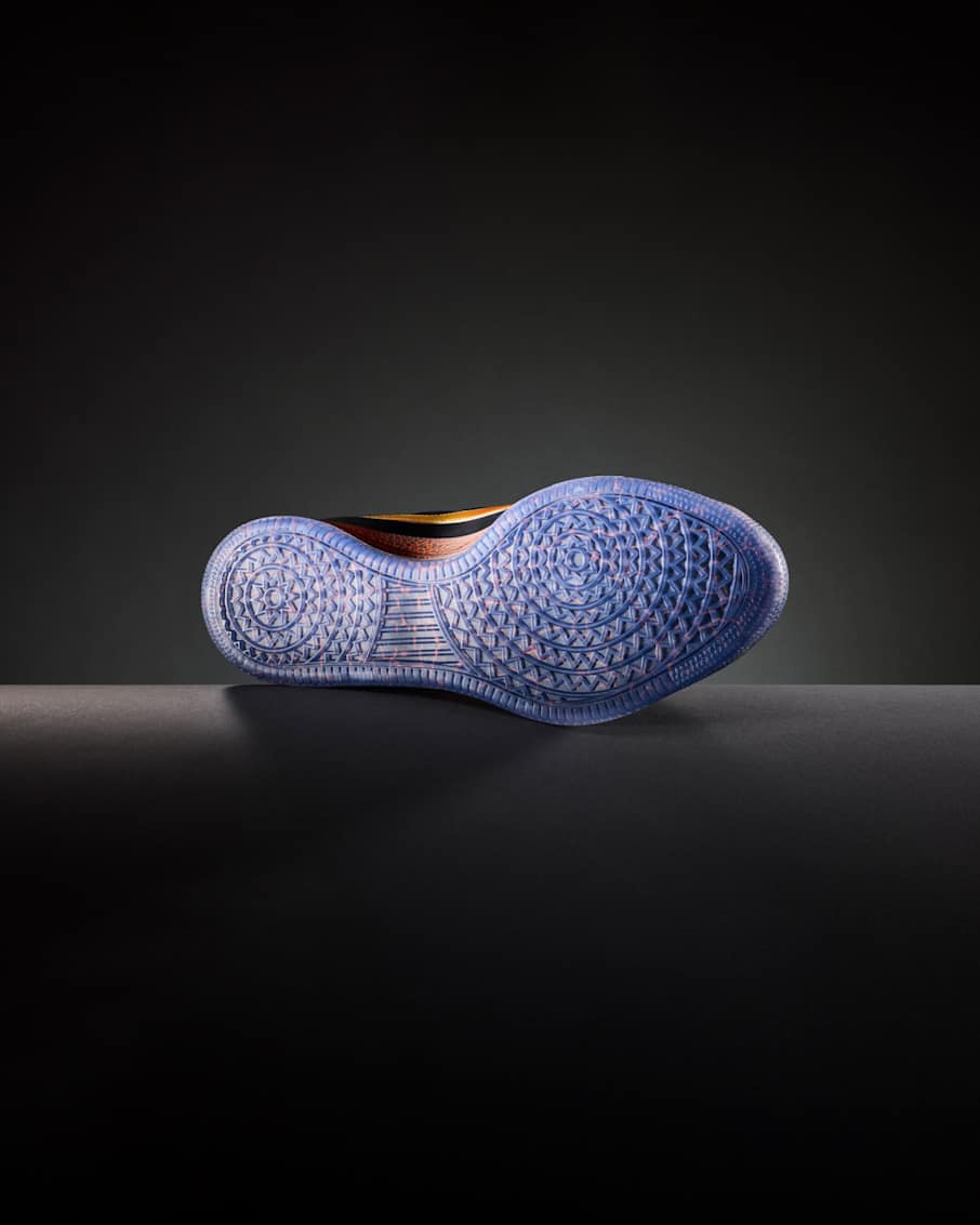 デビン・ブッカーのNikeにおける新しいチャプターを開くブック 2