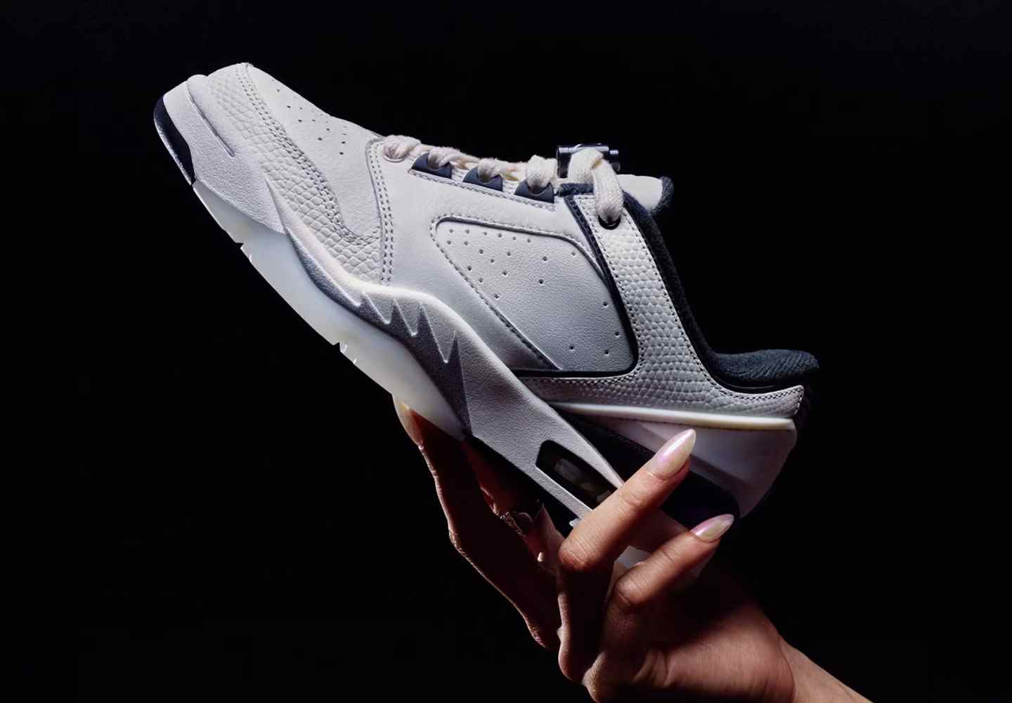 Sitio web oficial de Nike, Jordan Sixty Plus Low