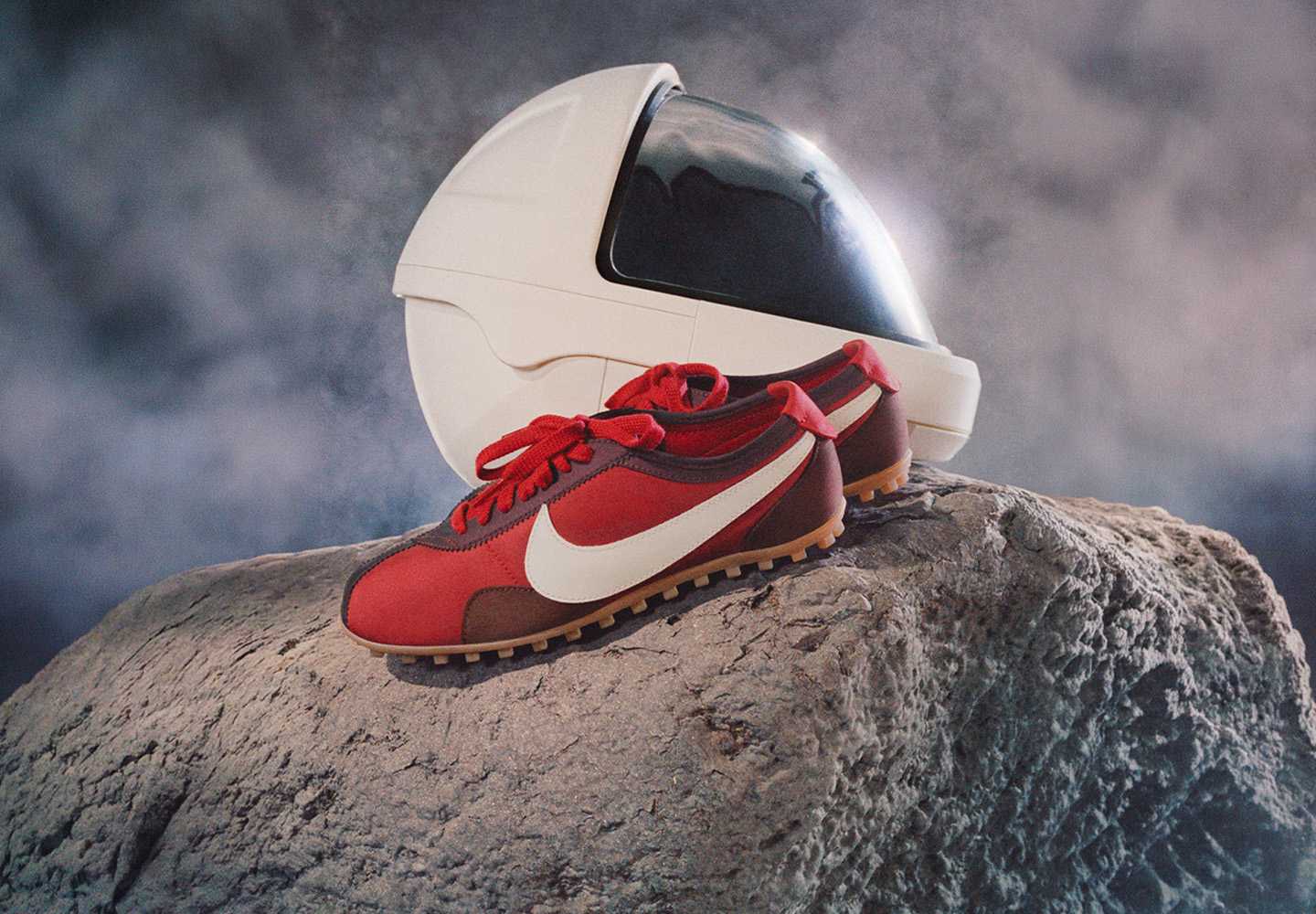 Sitio web oficial de Nike, Diseñado para la vida en órbita.