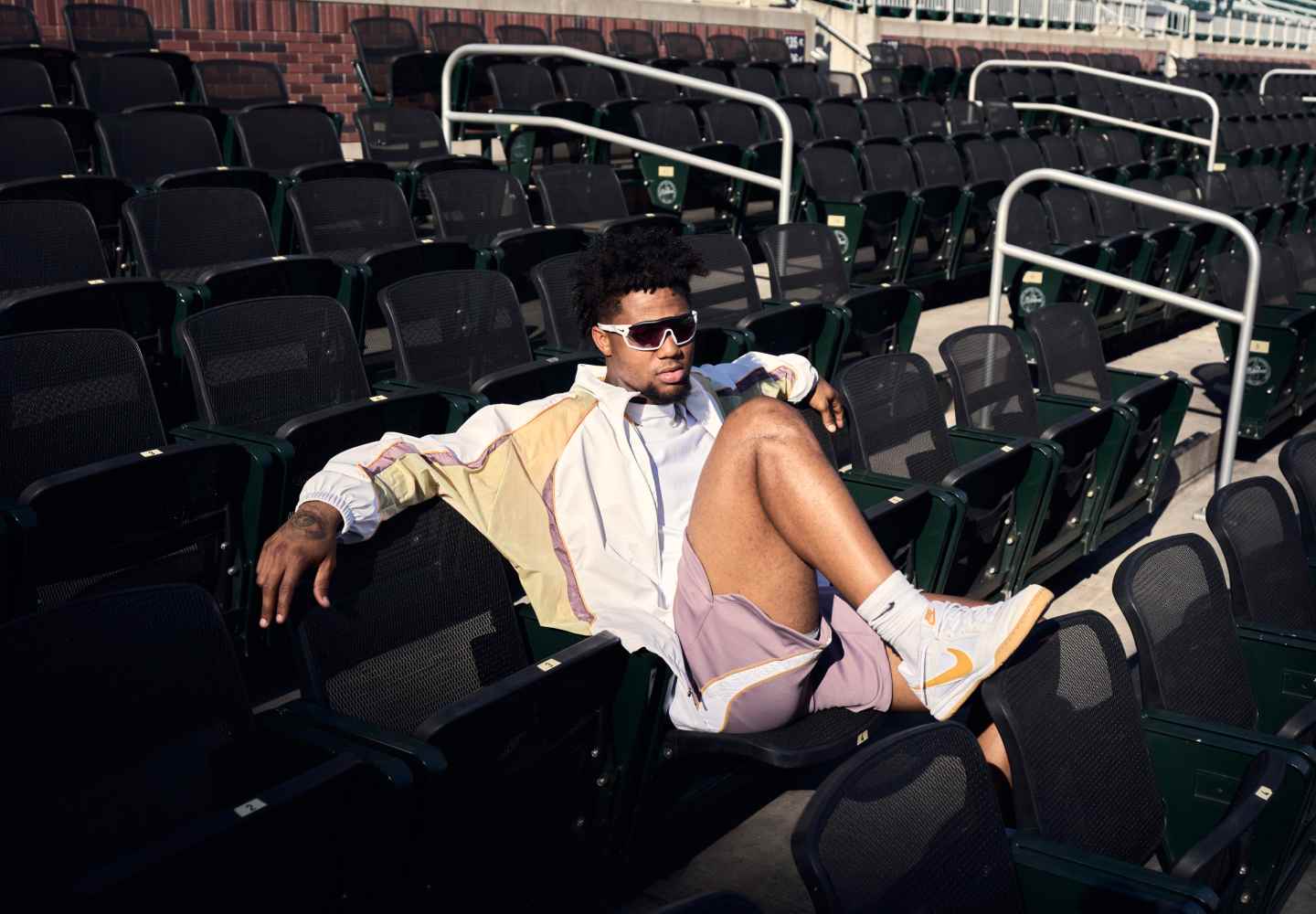 Men's Shoes, Clothing & Accessories