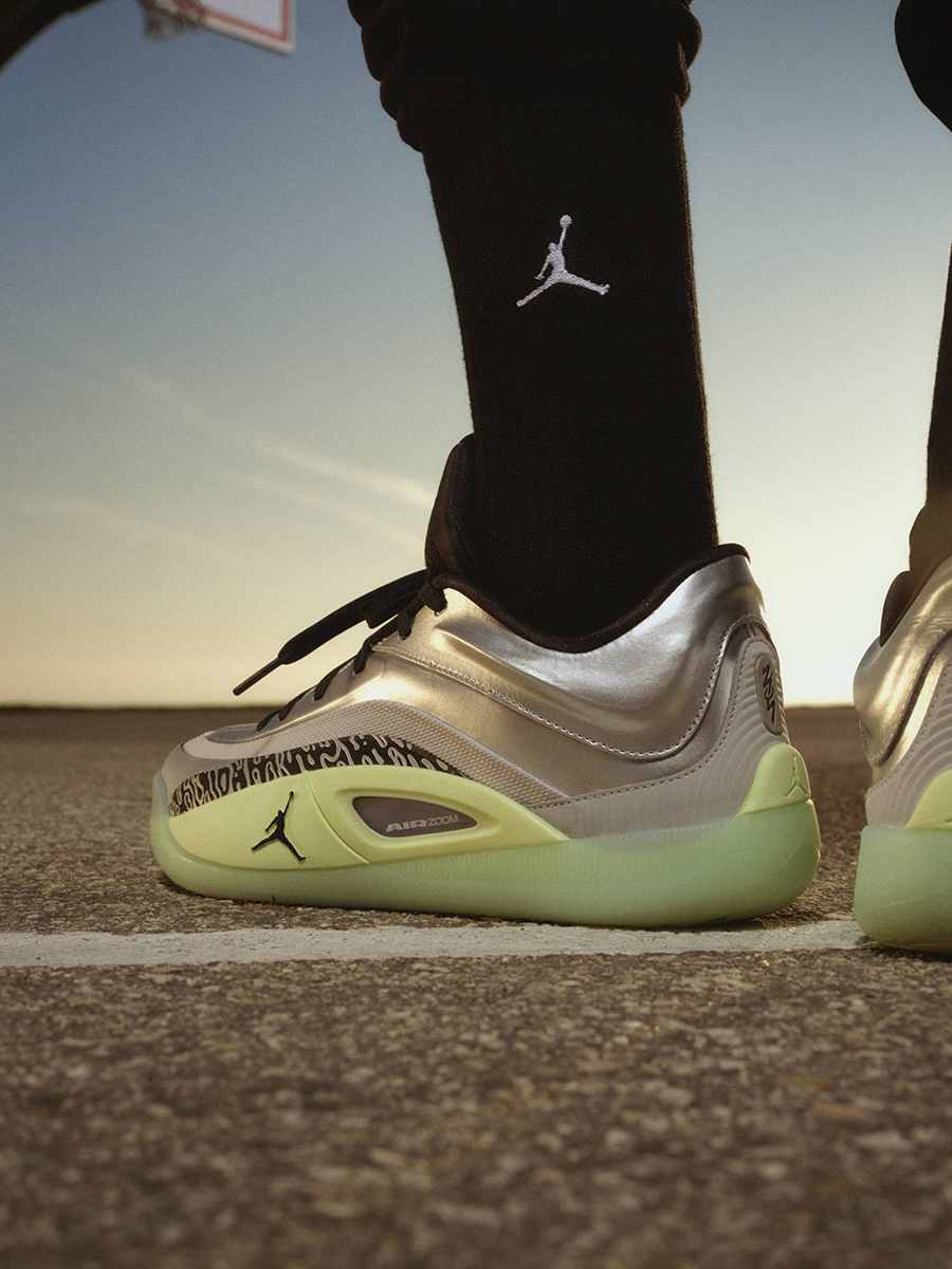 Spring into action swiftly and seamlessly with the Zion 4 from Jordan Brand 
