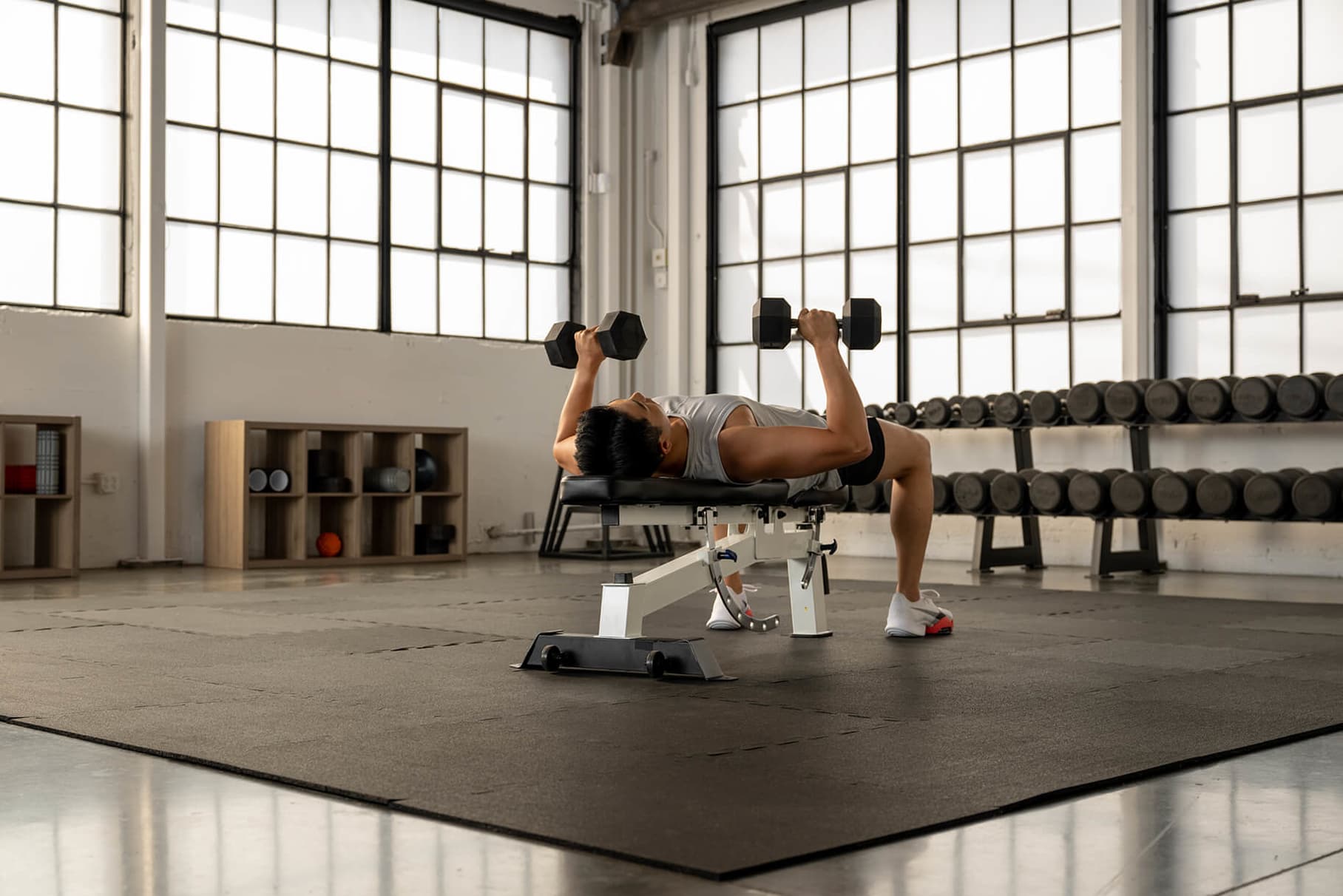 Dumbbell vs. Barbell Bench Press Is One Better Than the Other?. Nike IE