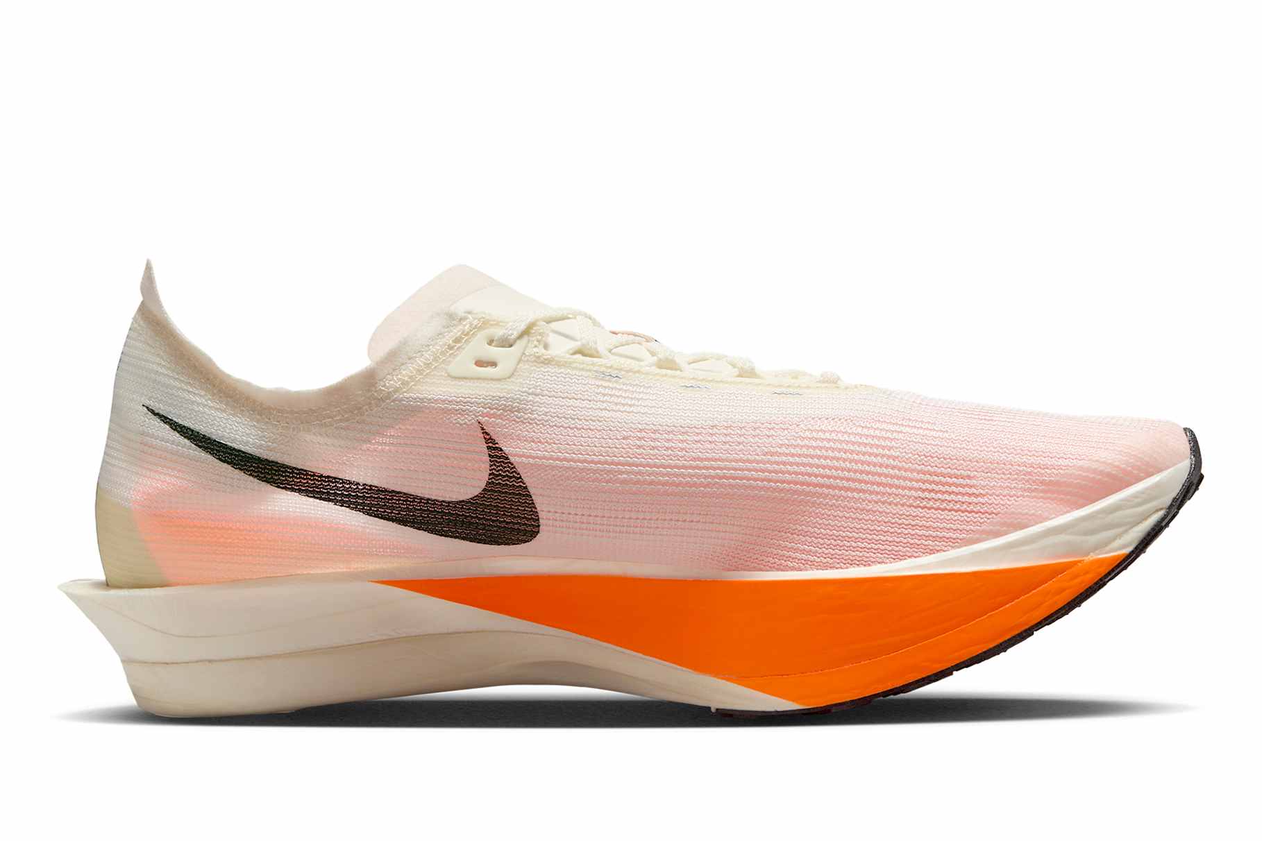 Nike ZoomX Vaporfly Next% 4 et Nike ZoomX Streakfly 2 : découvre l'innovation à l'origine des deux nouvelles chaussures de course de la marque.