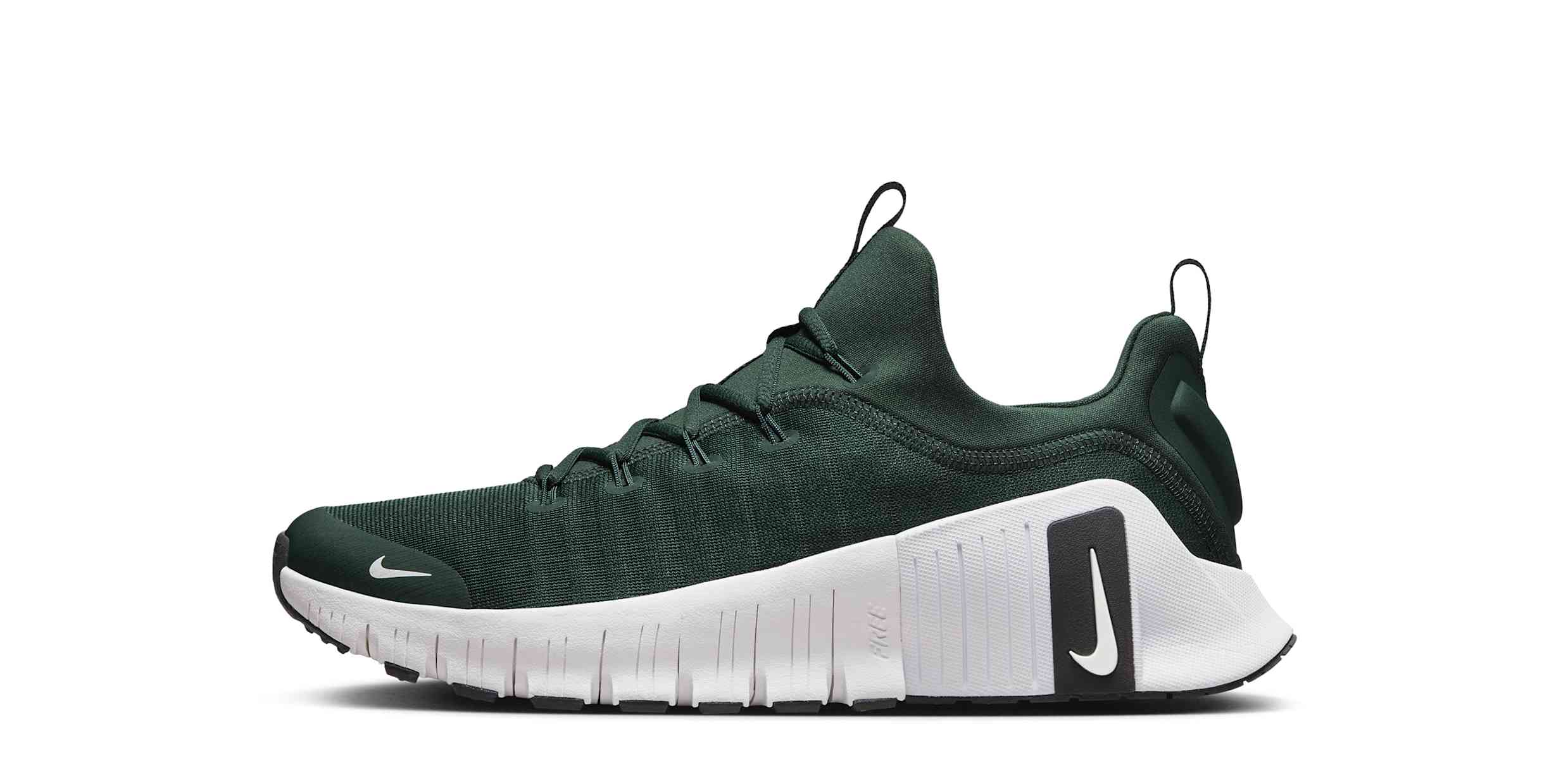 Here’s How to Find the Best Shoes for Wide Feet