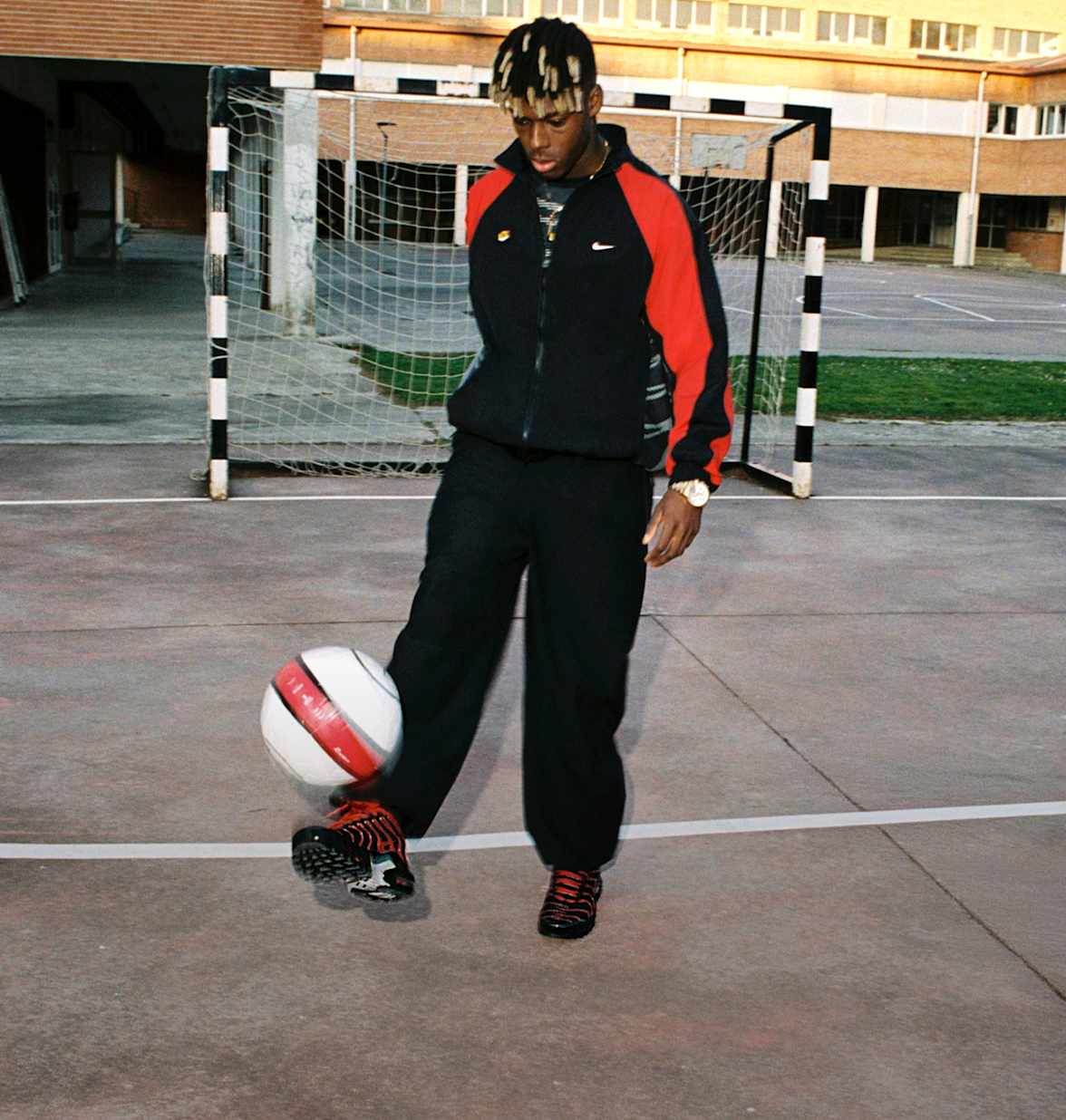 Nike Air Max, Diseñadas por Nico Williams