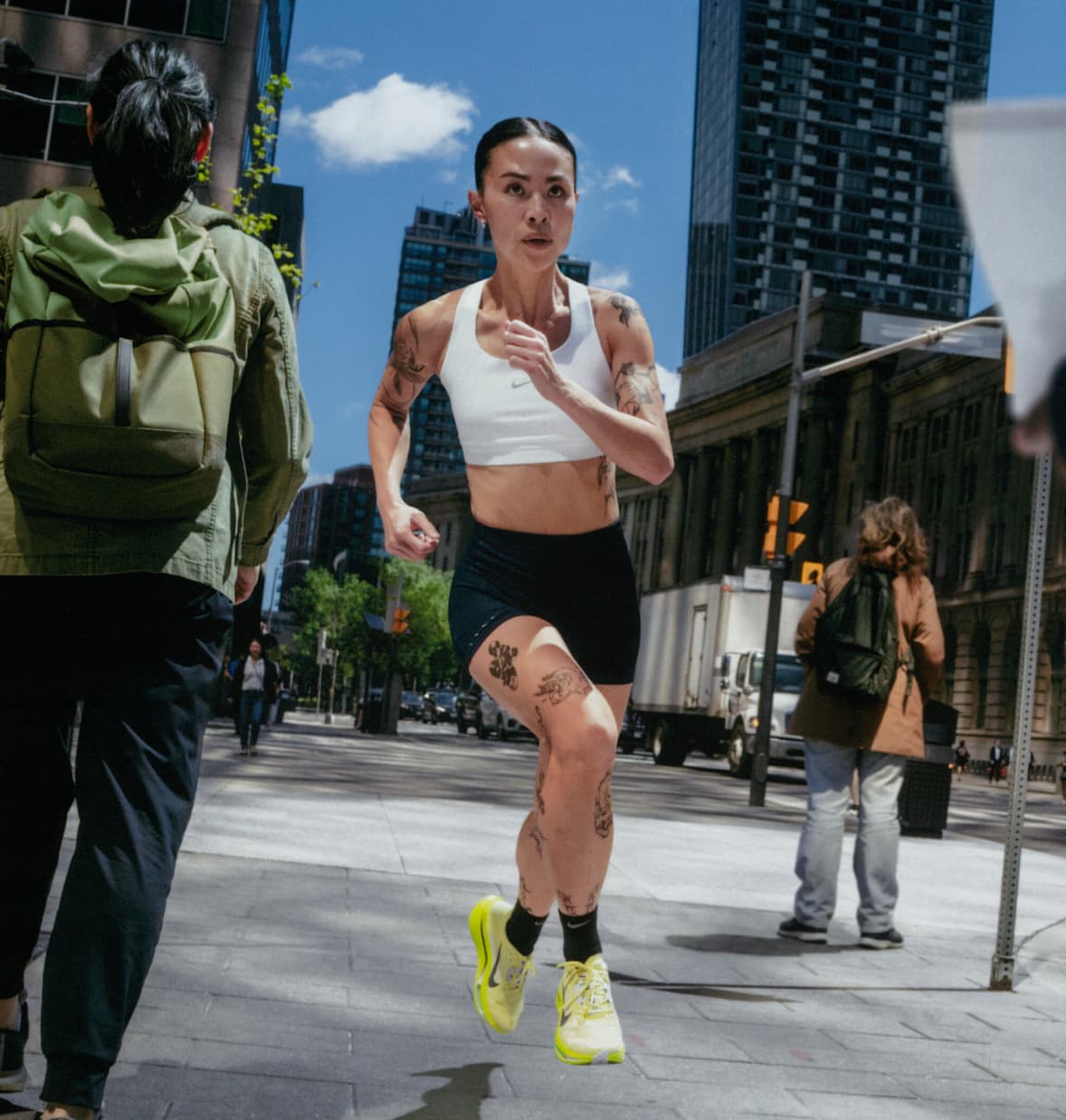 ร้านค้าอย่างเป็นทางการของ Nike,  เข้าร่วมการท้าทาย Pegasus Plus 2 Strava