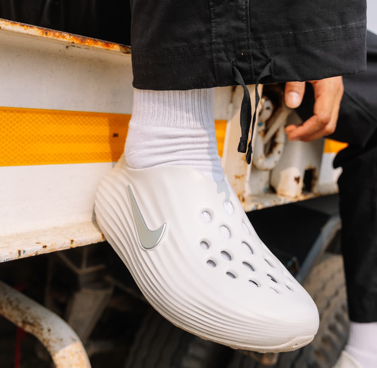 Nike Sportswear (NSW), NIKE REACTX REJUVEN8