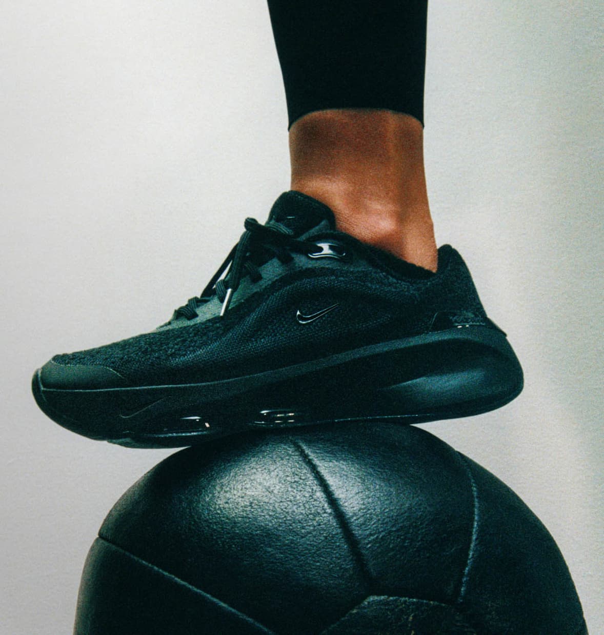 Nike Well Collective, entrenamiento, calzado, ropa y equipo