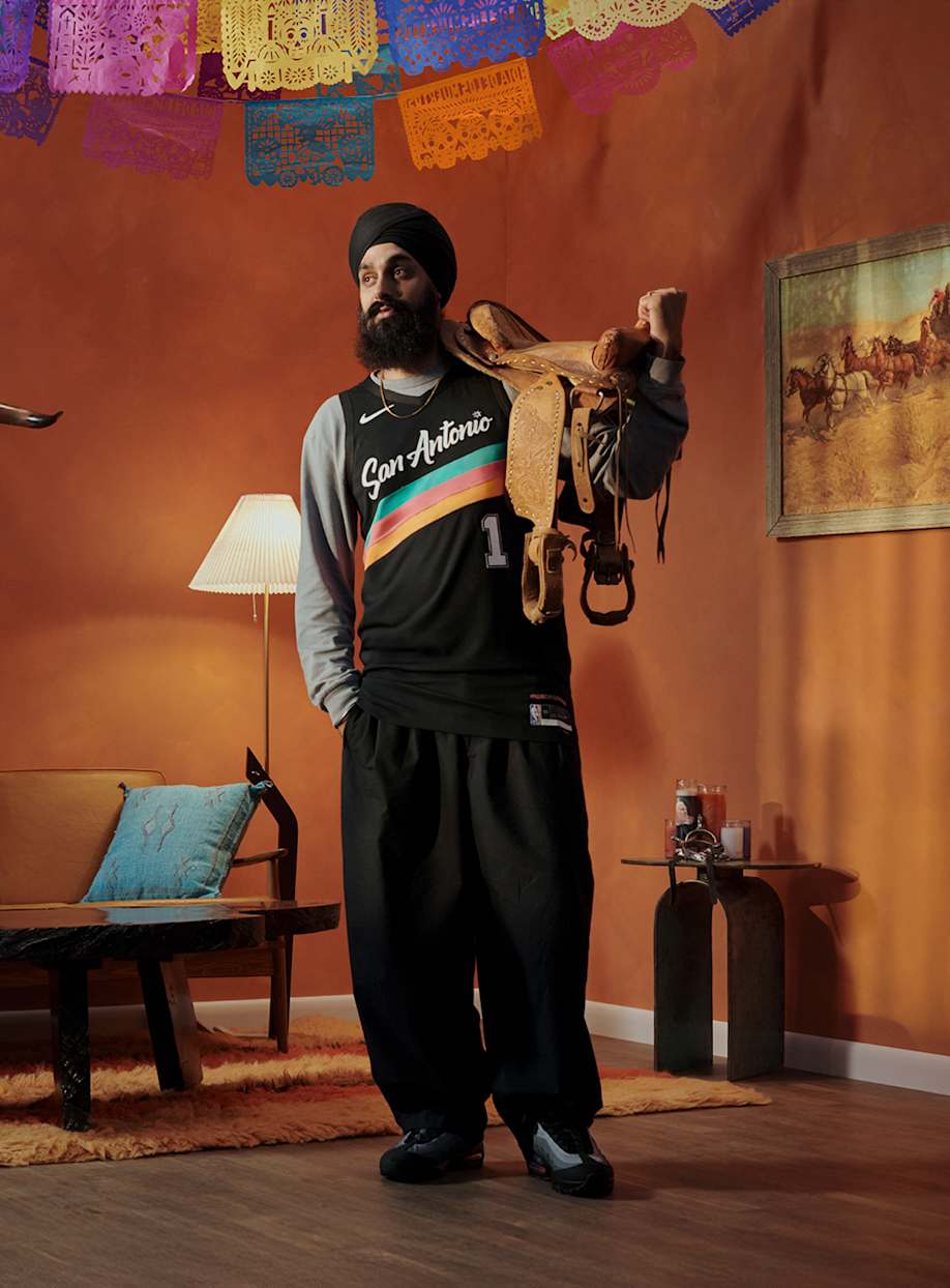 Shop the Spurs