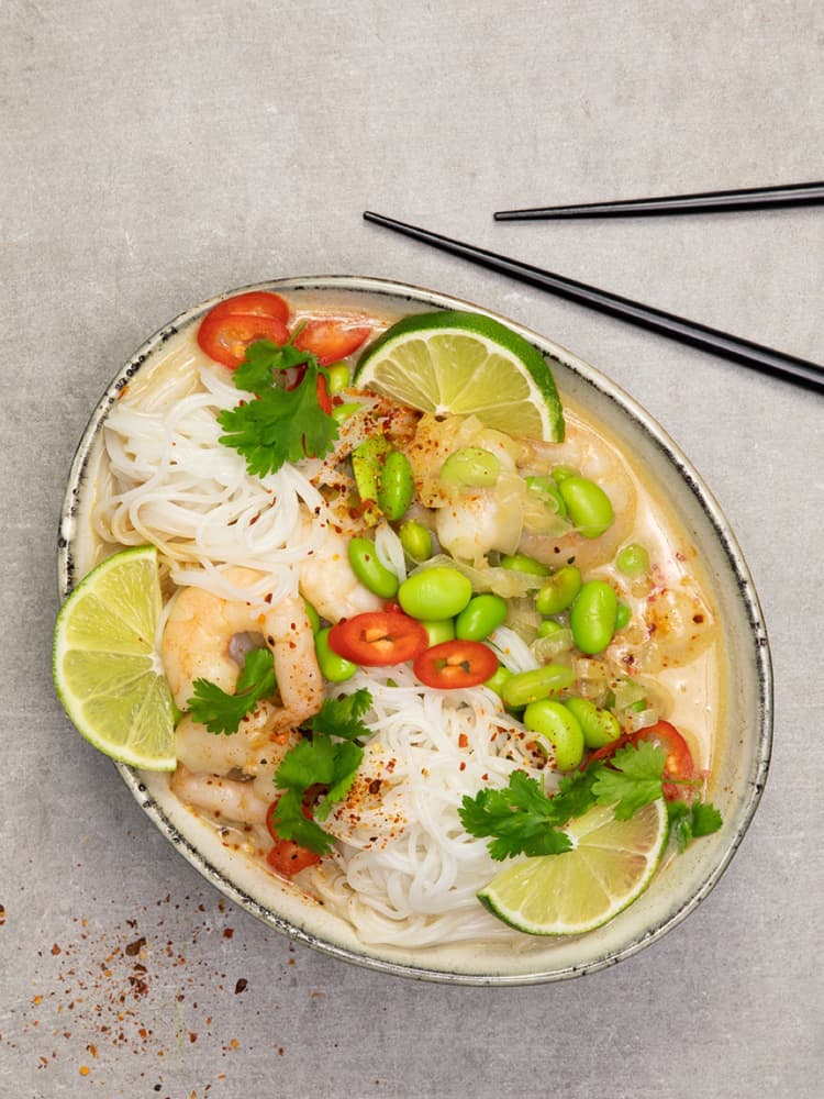 Recept på risnudlar och räkor