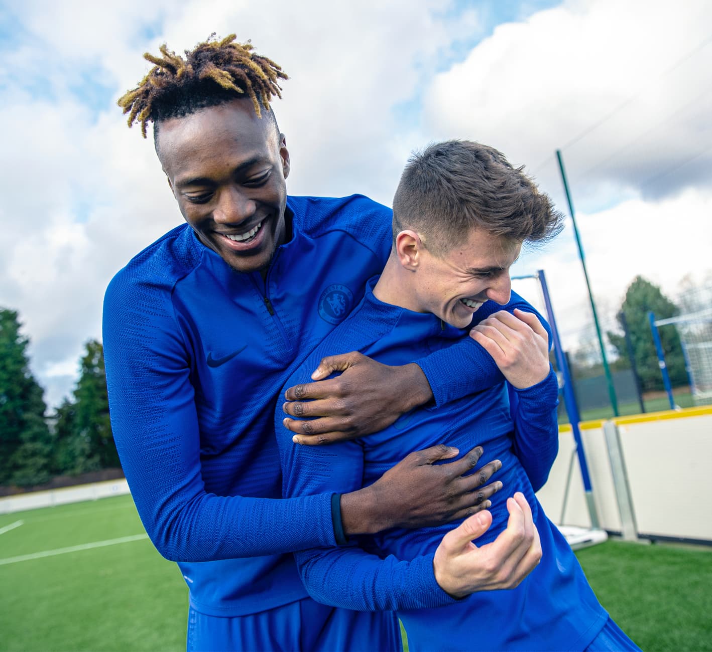  マーキュリアルとファントム - スピリットを共有しよう