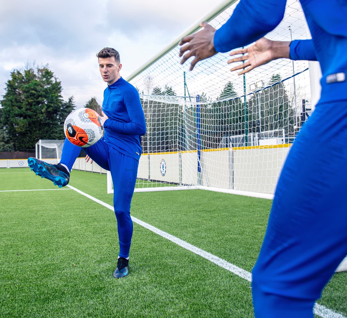  マーキュリアルとファントム - スピリットを共有しよう