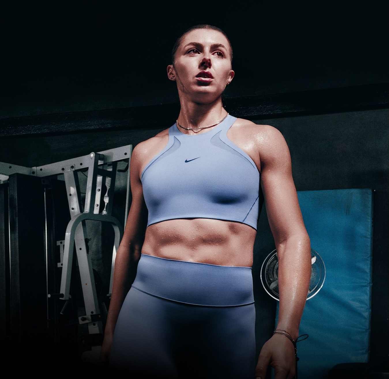 Nike Universa
